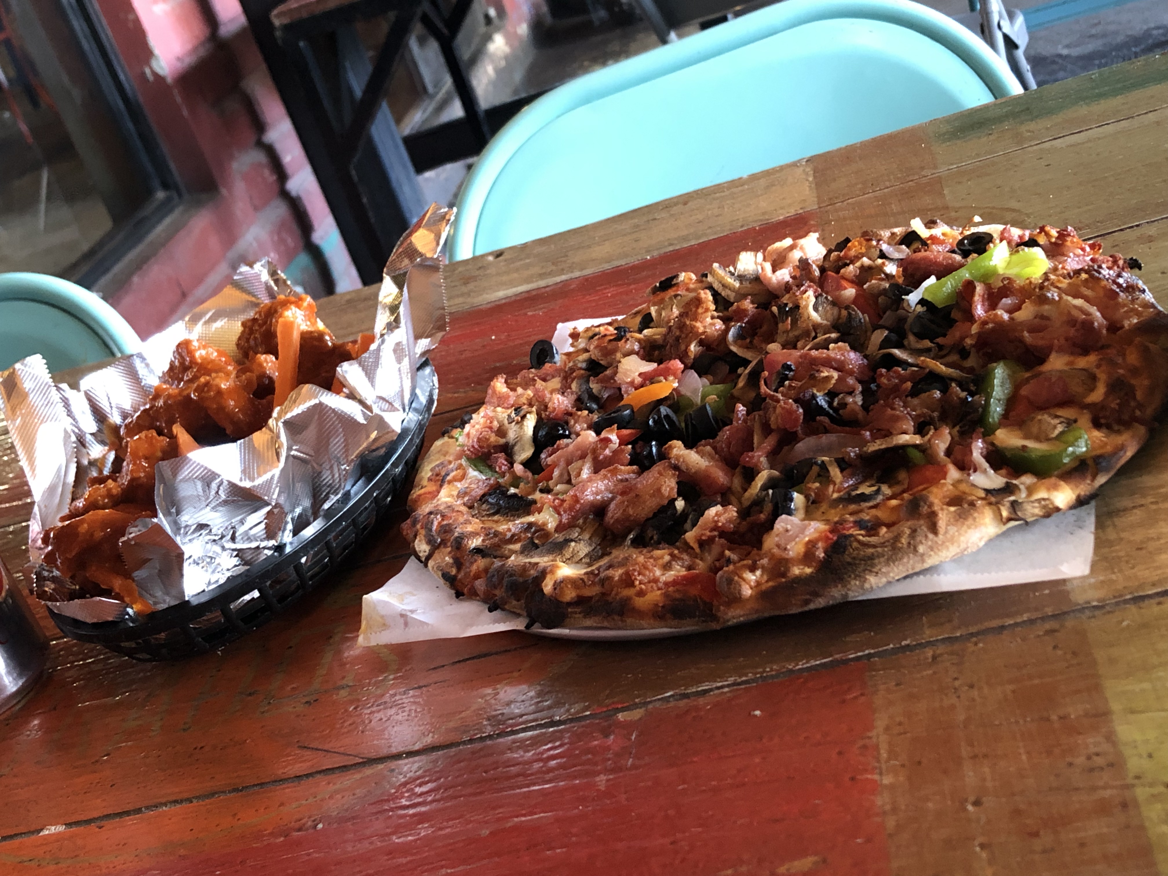 450° Grados Pizza a la Leña image 8