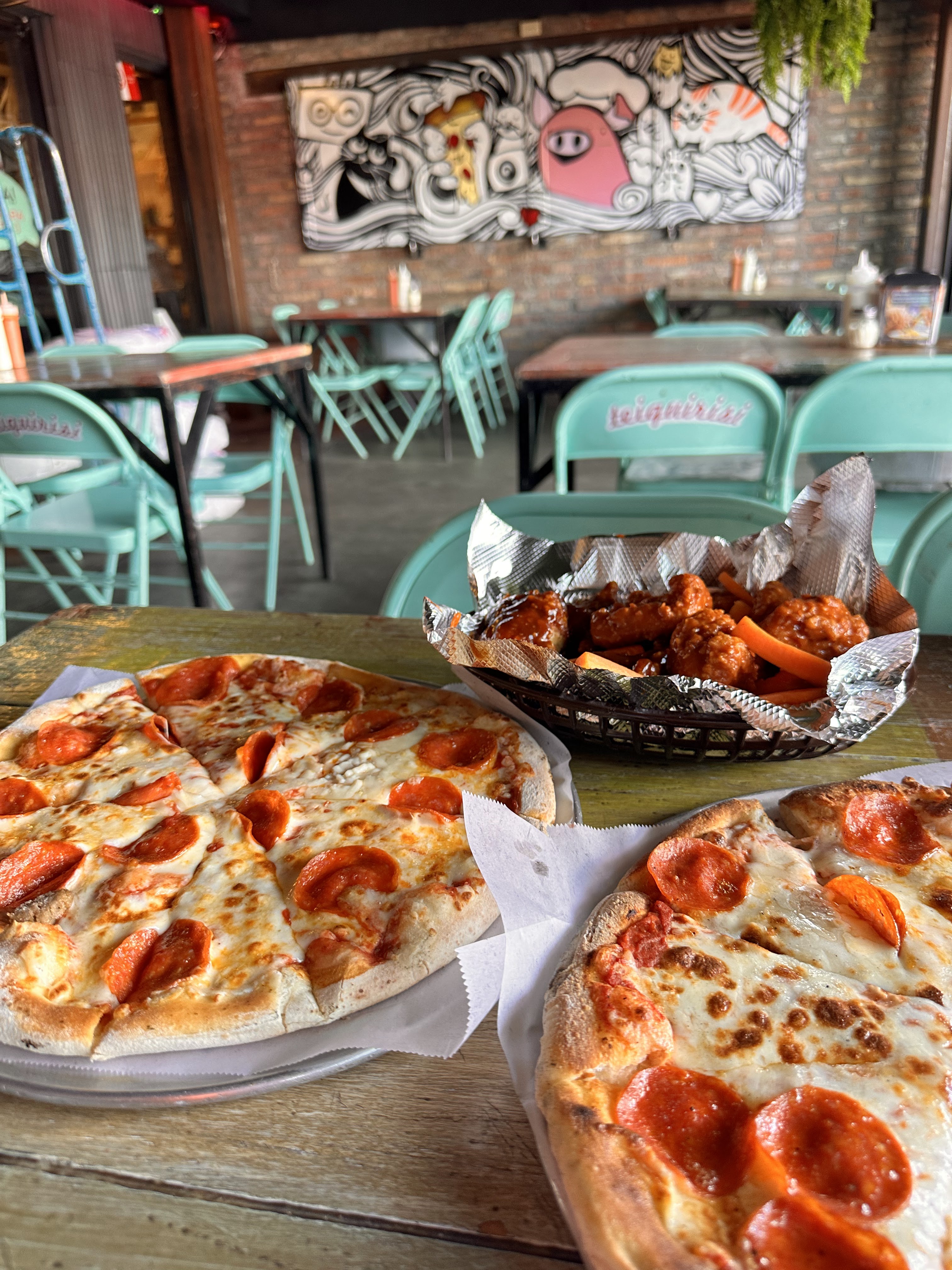 450° Grados Pizza a la Leña image 10