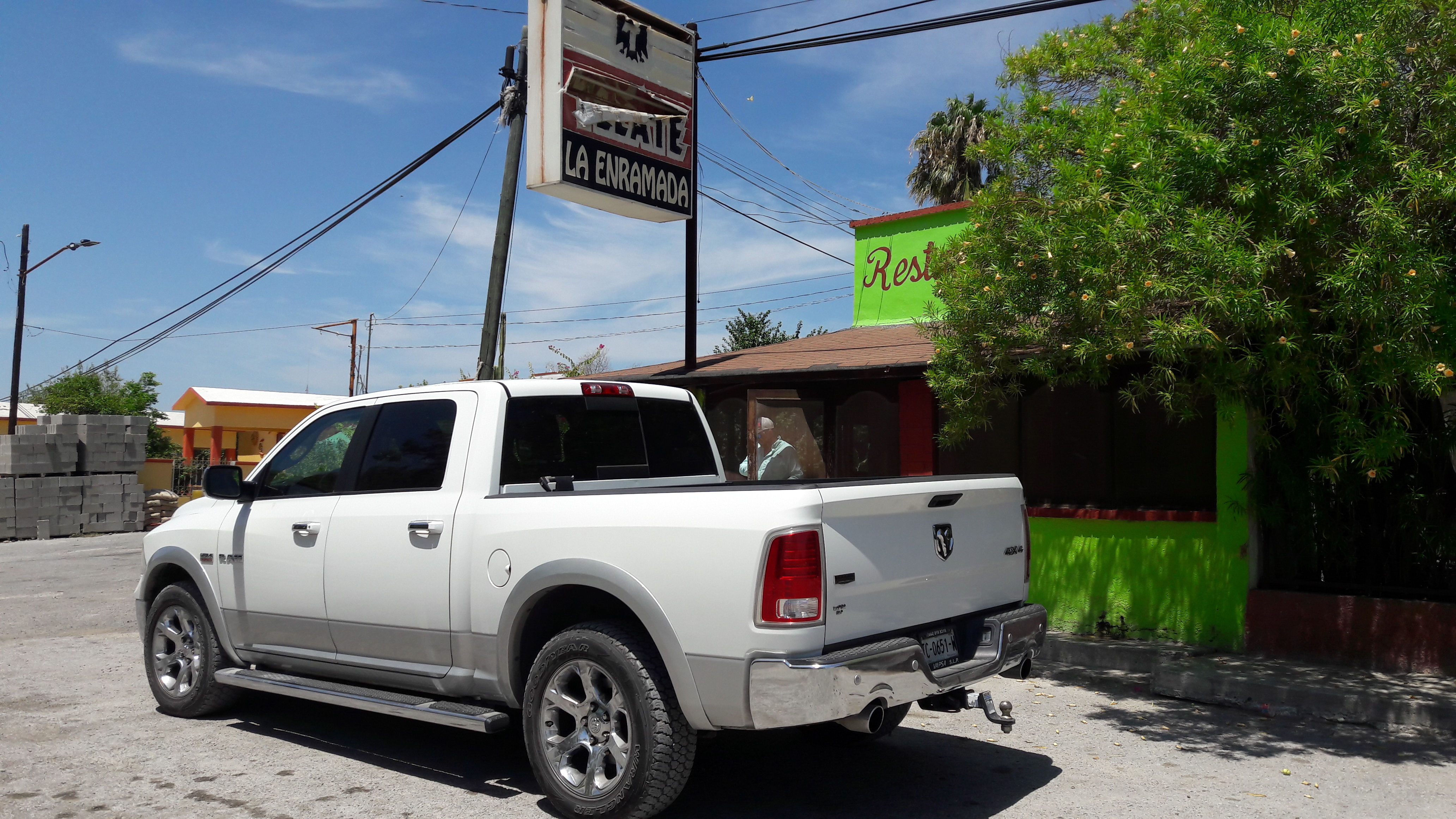 LA ENRRAMADA image 4