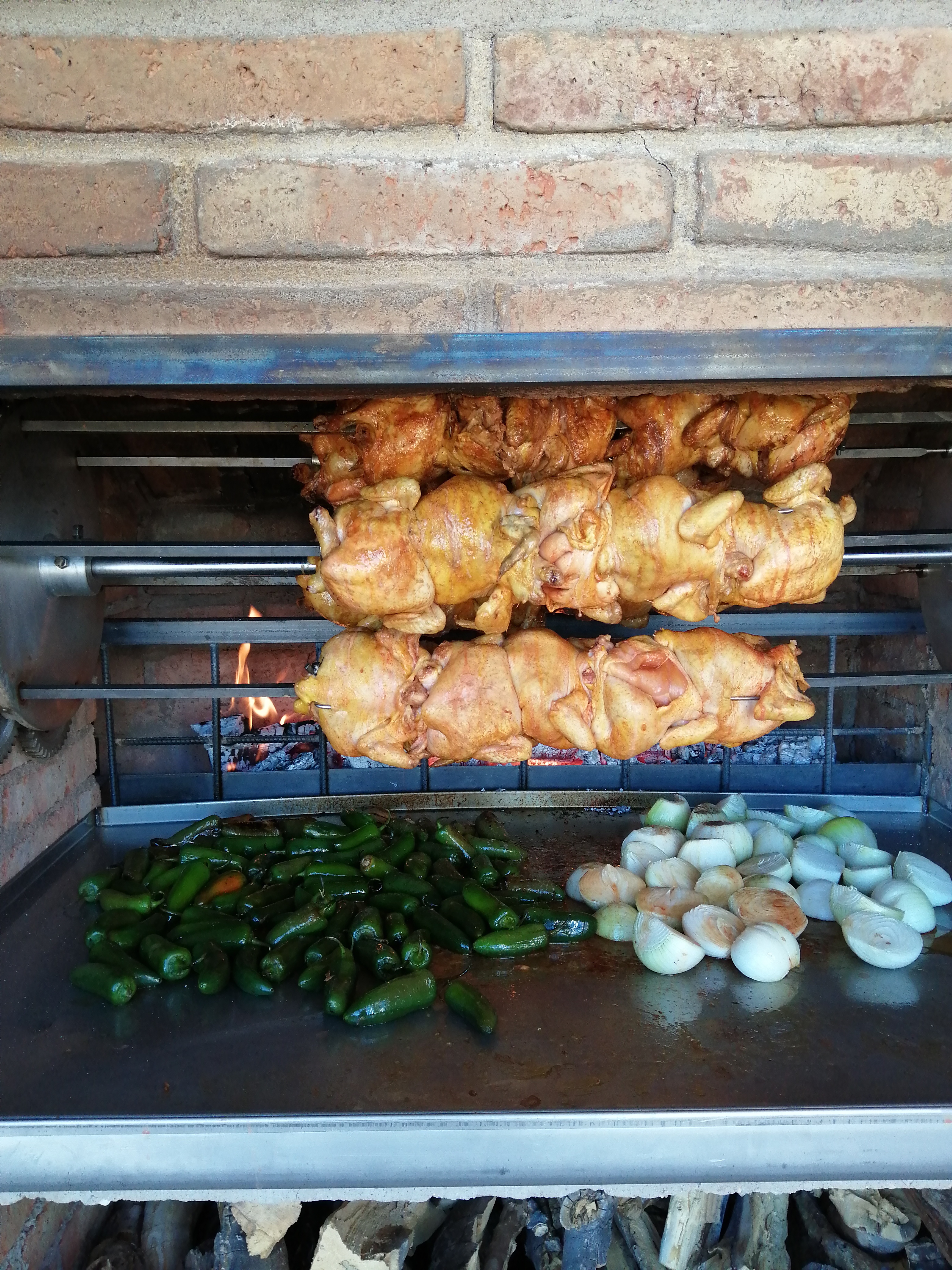 Rosticeria pollos bony image 2