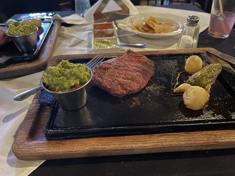 JEREMIAH'S STEAKHOUSE image 2