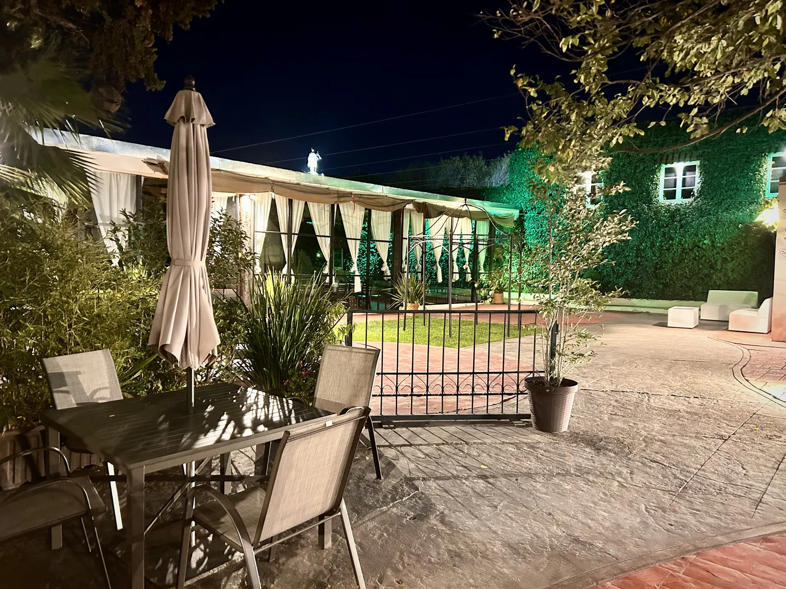 ST. CRUZ RESTAURANTE MAR & GRILL image 3