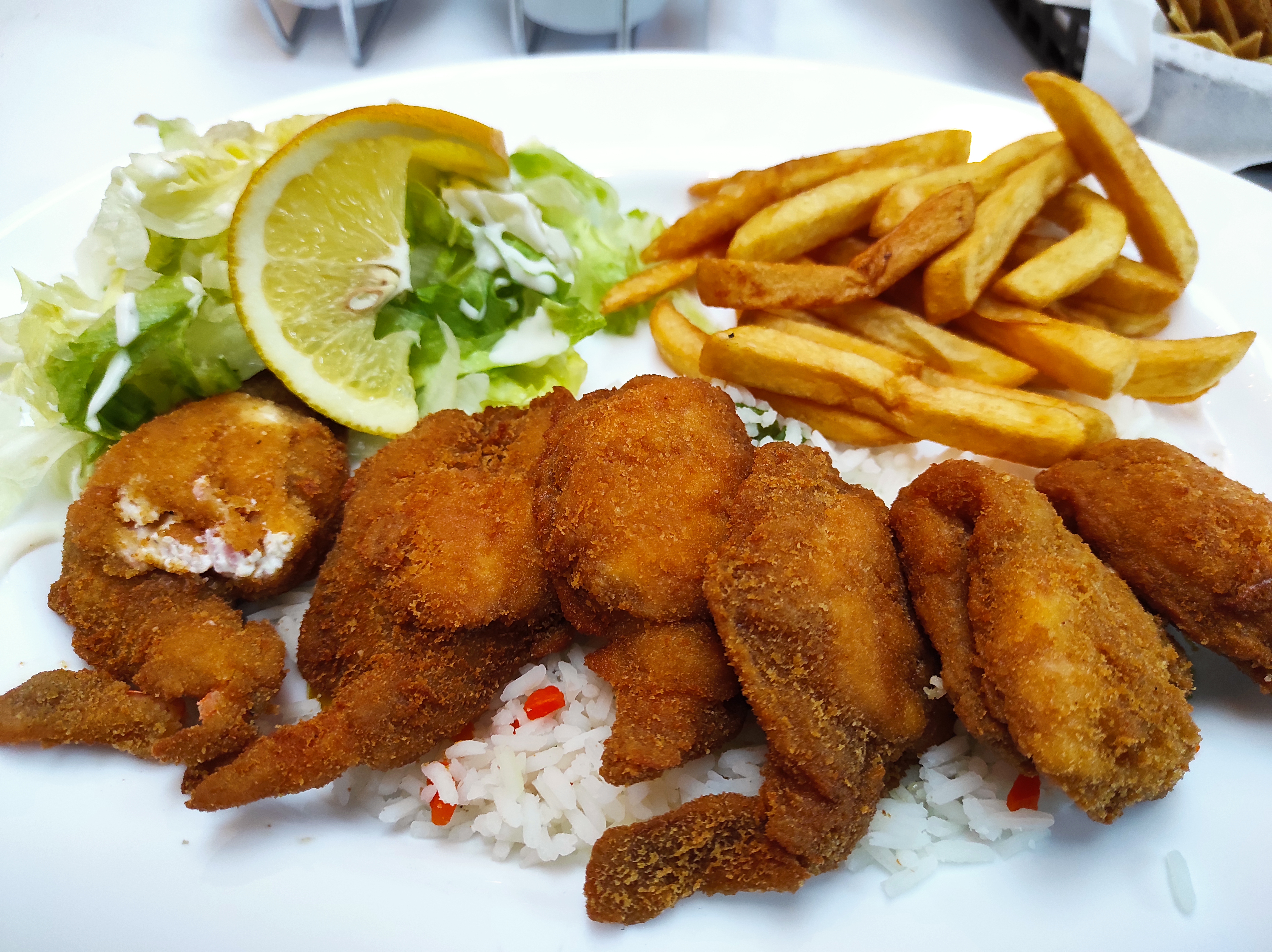 ST. CRUZ RESTAURANTE MAR & GRILL image 7