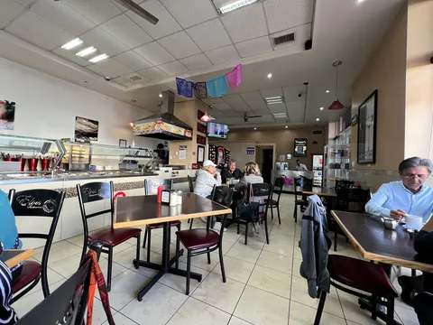 Elvis Restaurante Buffet Comida Mexicana image 6