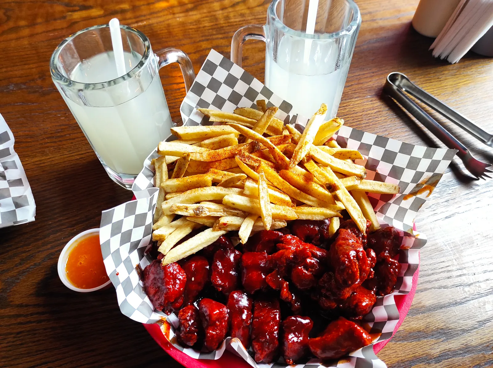 Red Sauce image 3