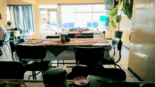 Restaurant California image 3