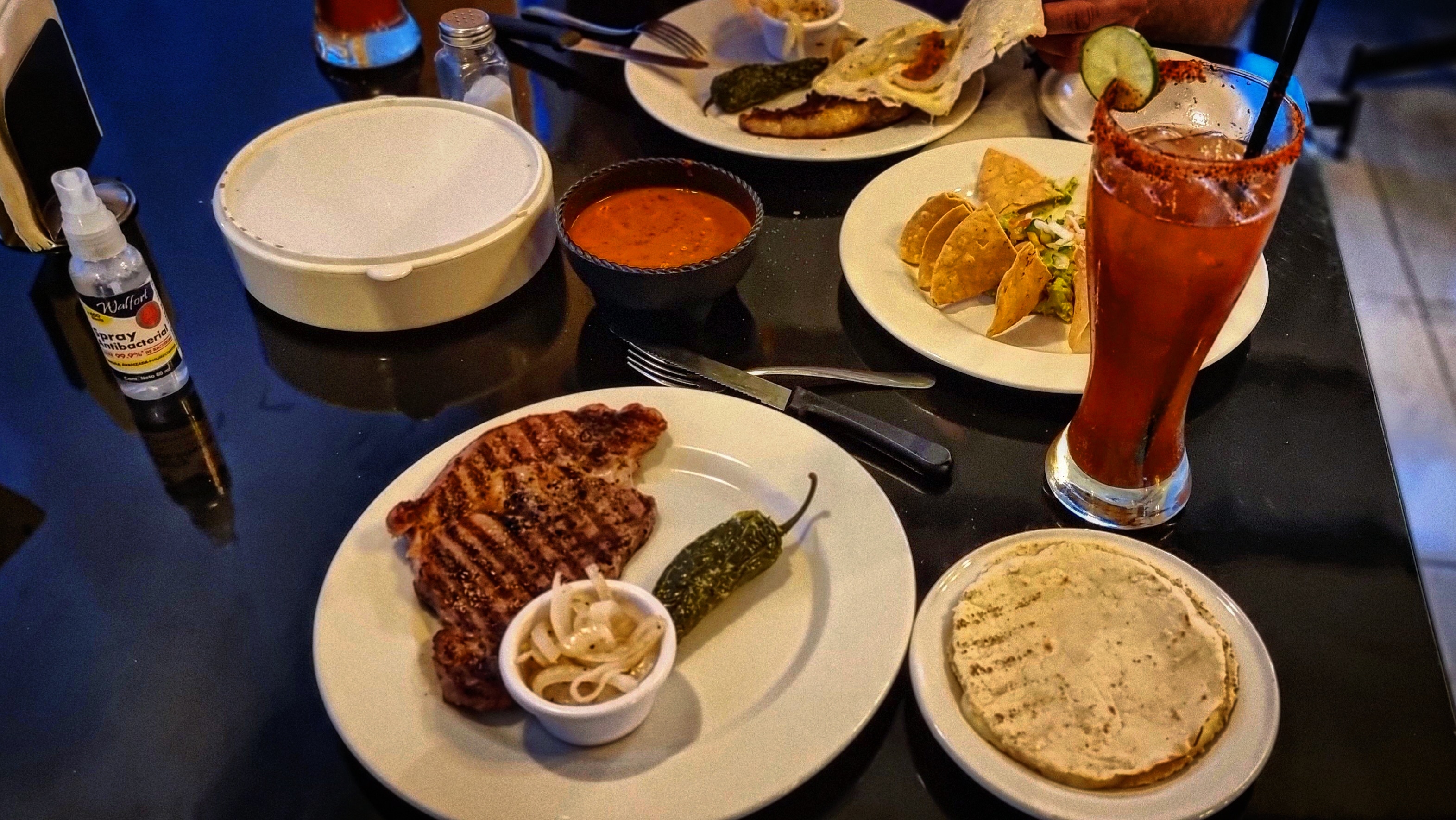 El Cedro SteakHouse image 6