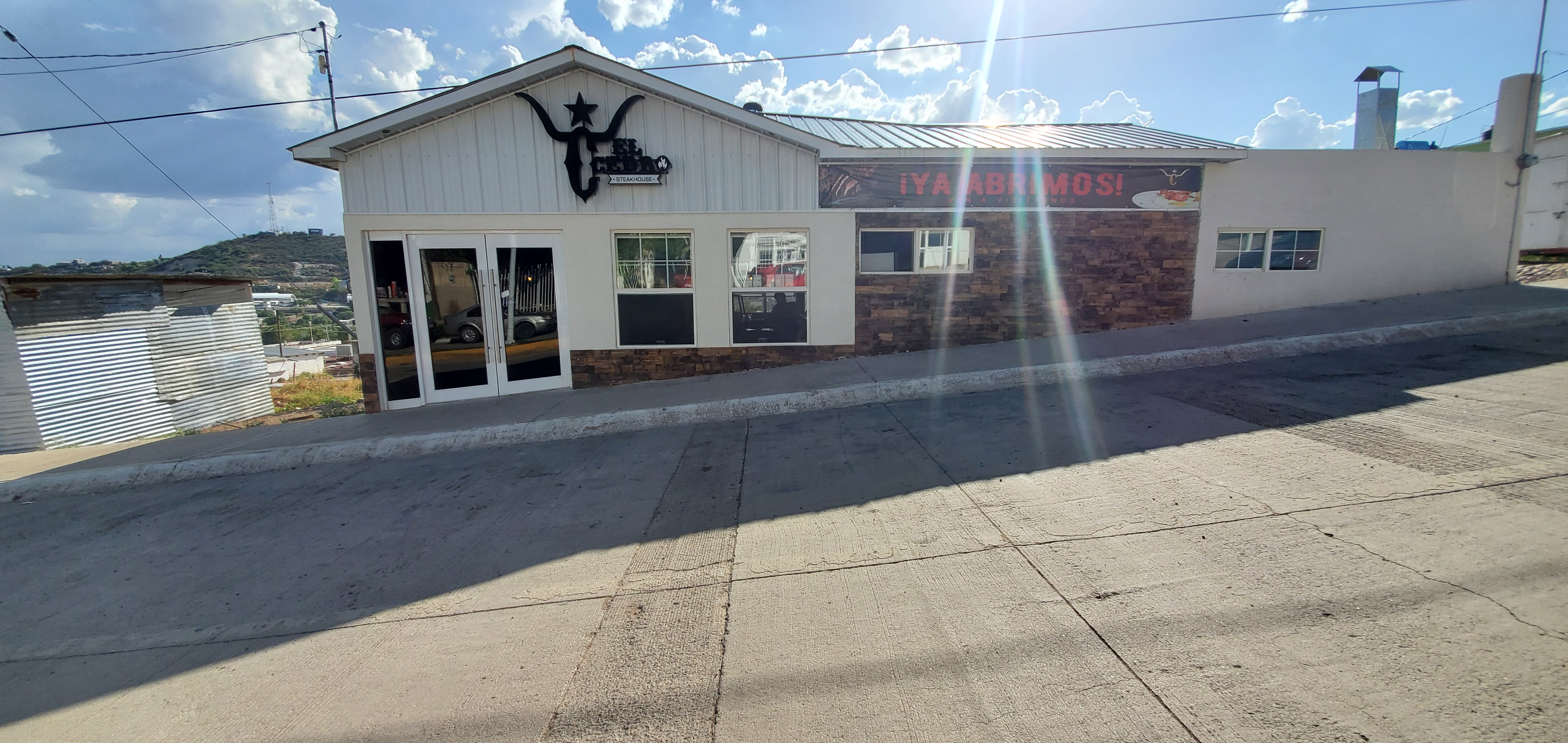 El Cedro SteakHouse image 7