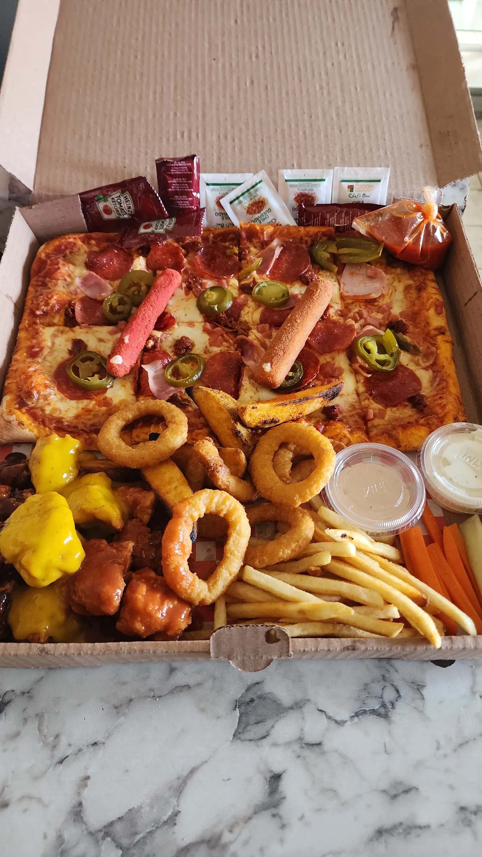 Don Lupe's Pizzas image 4