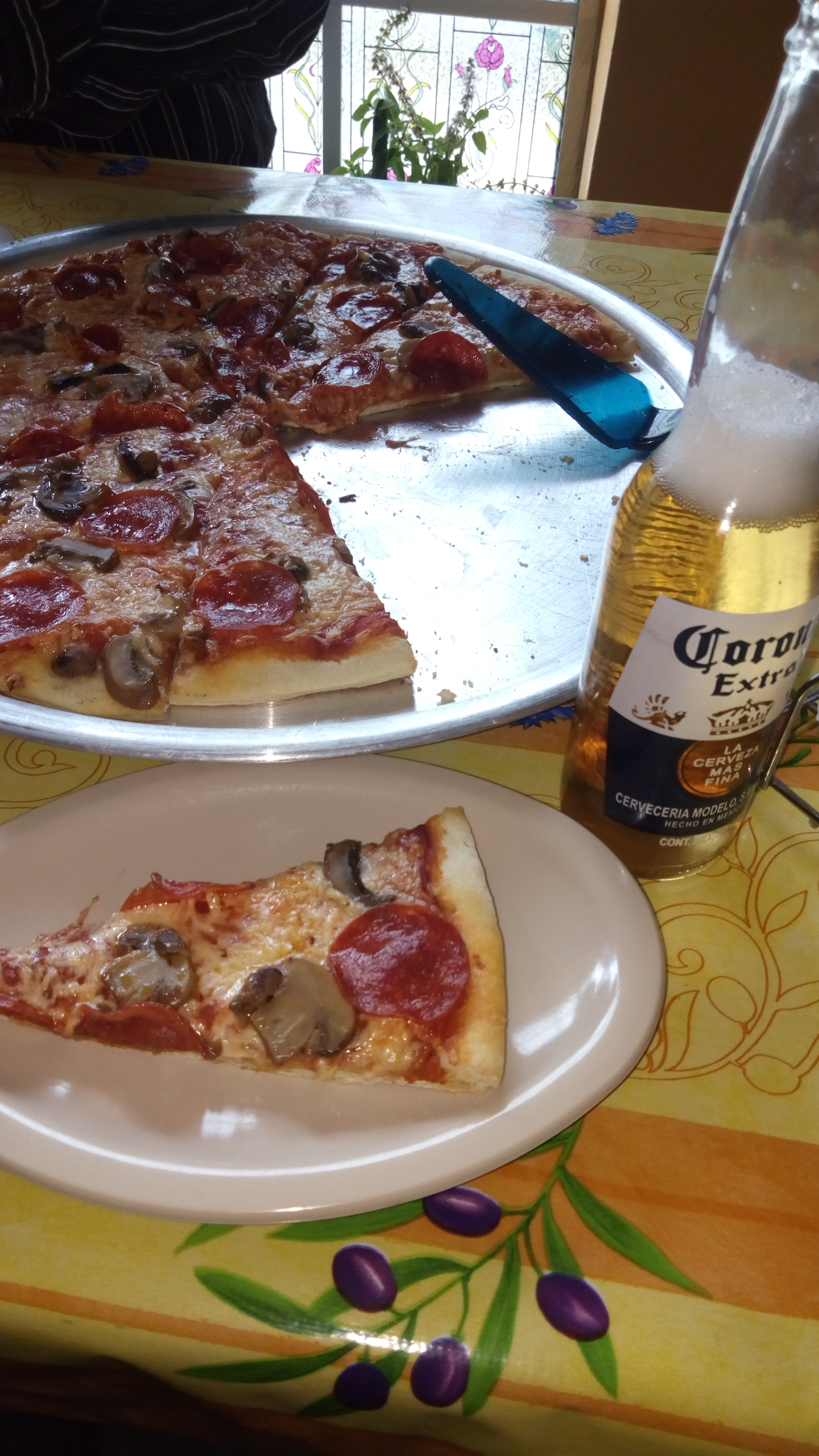 Don Lupe's Pizzas image 5