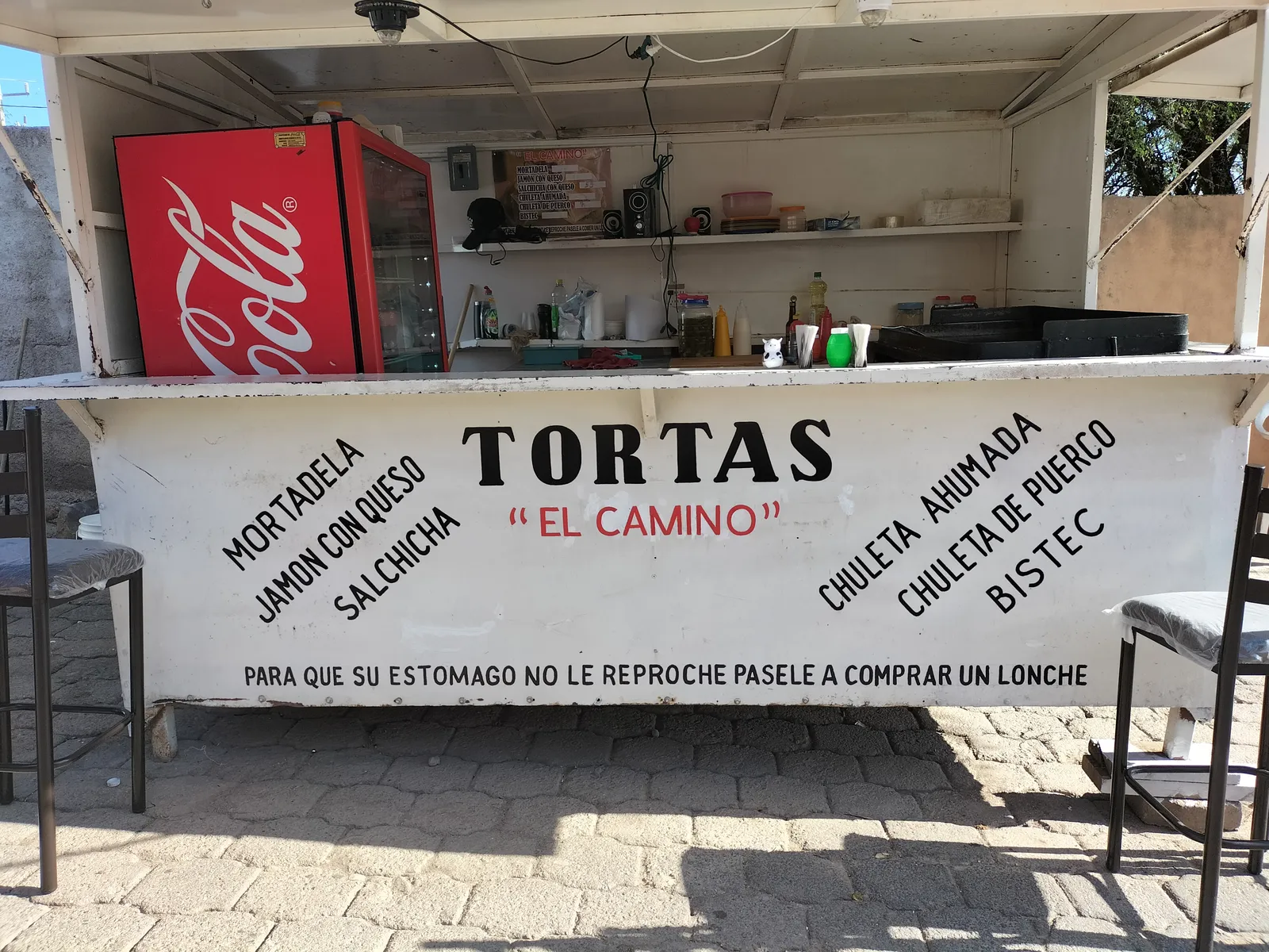 Tortas y Hamburguesas "El Camino" image 7