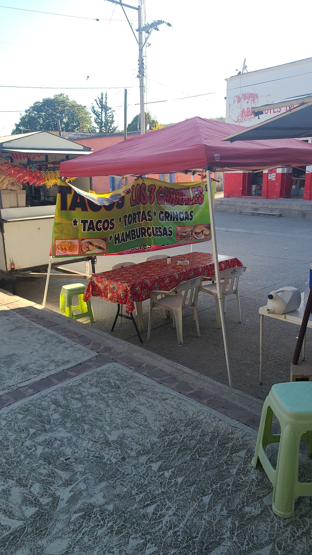 Sazon Huasteco Y Tacos "Los 3 Carnales" image 1