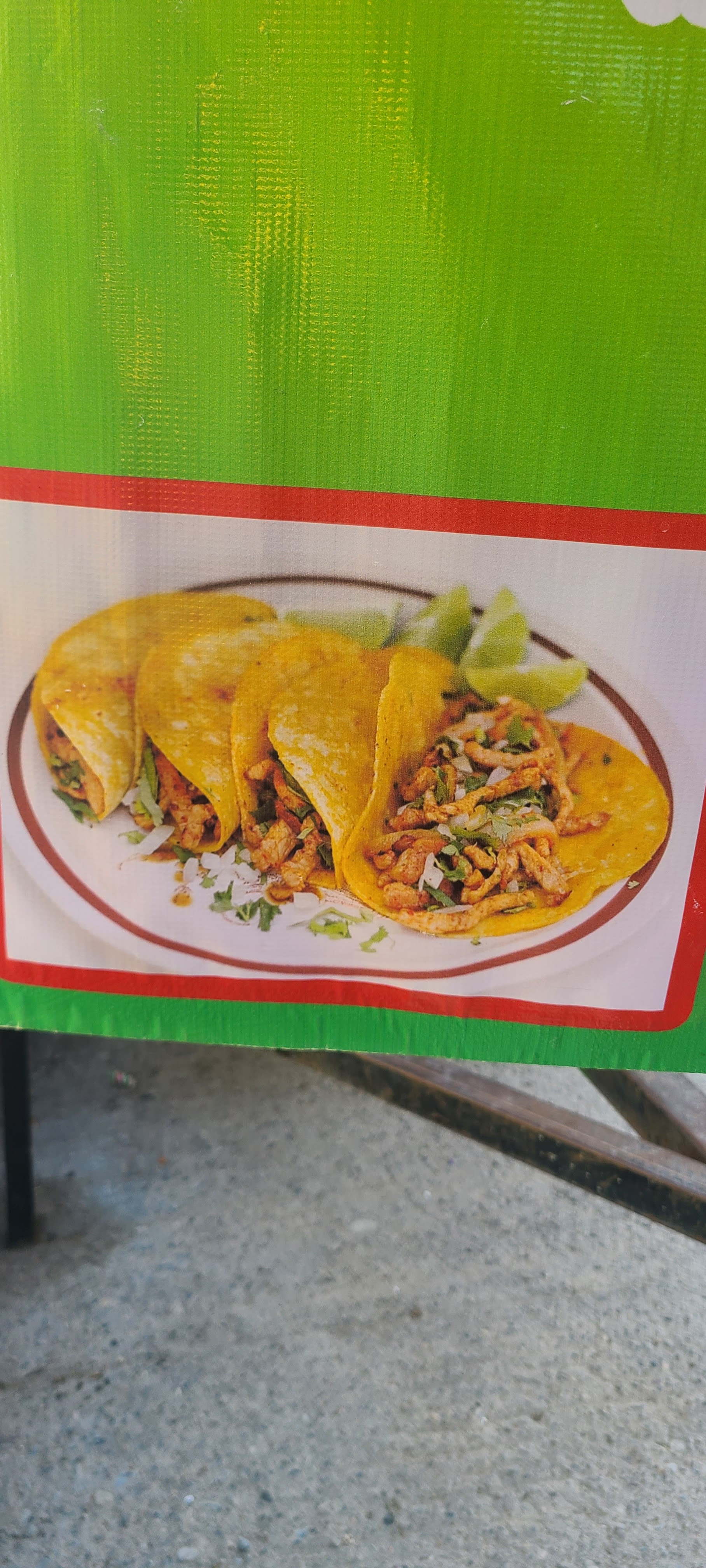 Sazon Huasteco Y Tacos "Los 3 Carnales" image 5