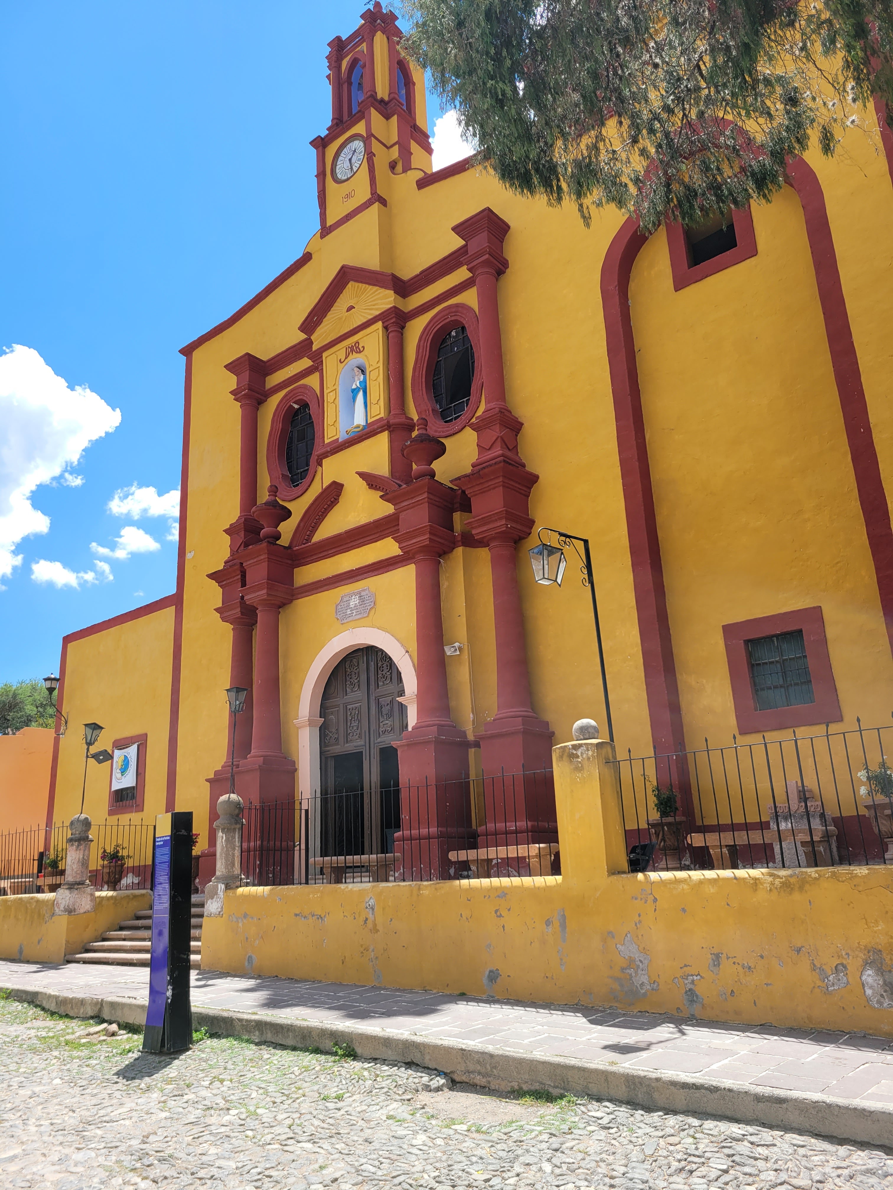 La Oruga y la Cebada image 4