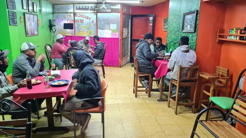 Los Taquitos Doña Lola image 1
