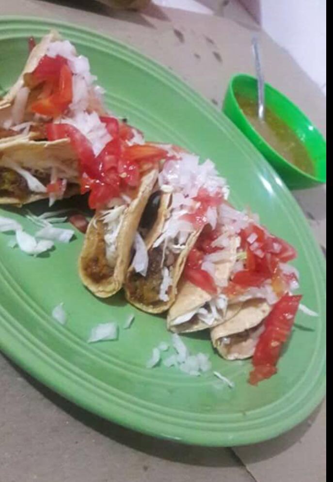 Los Taquitos Doña Lola image 2