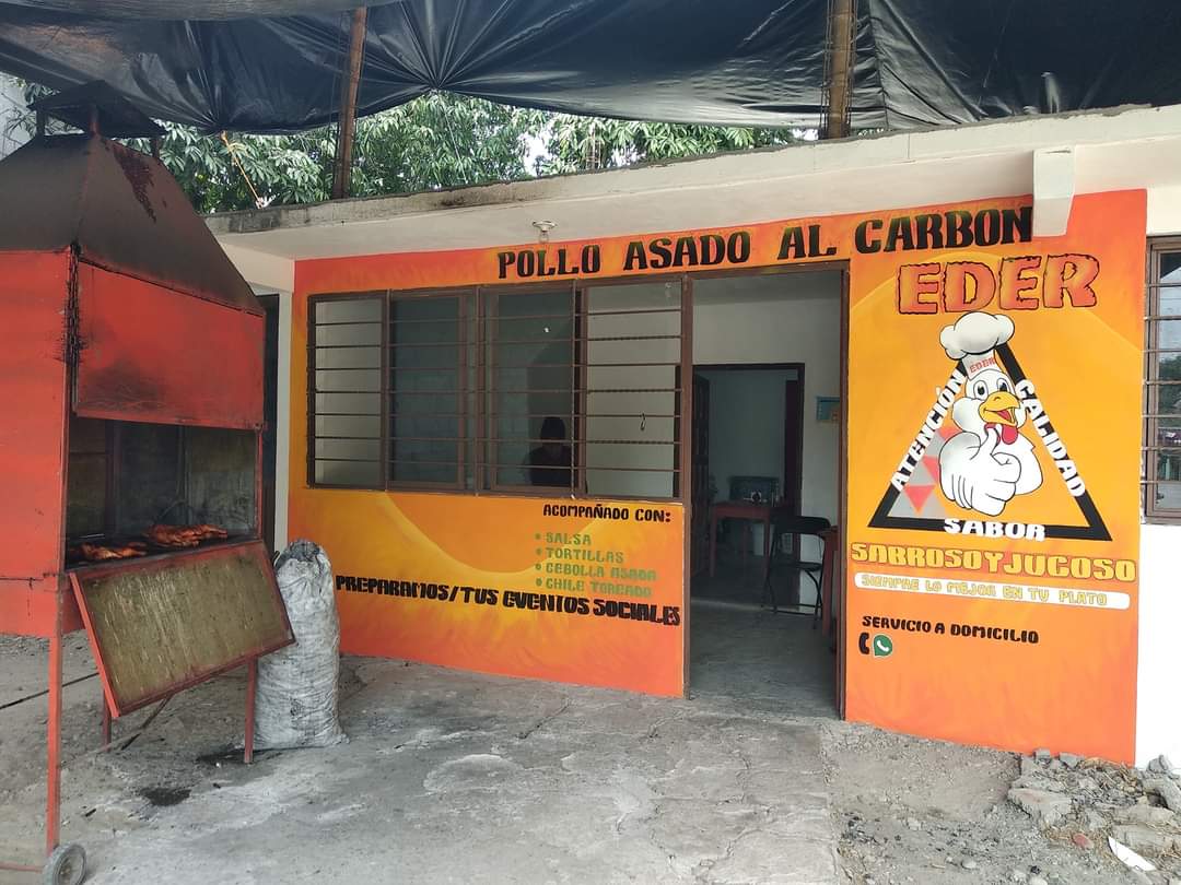 Pollos Asados Al Carbón "EDER" image 1