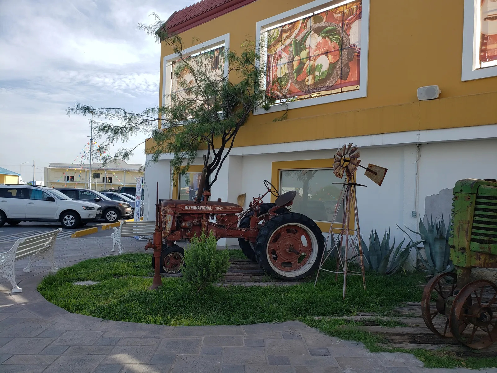El Rancho image 9