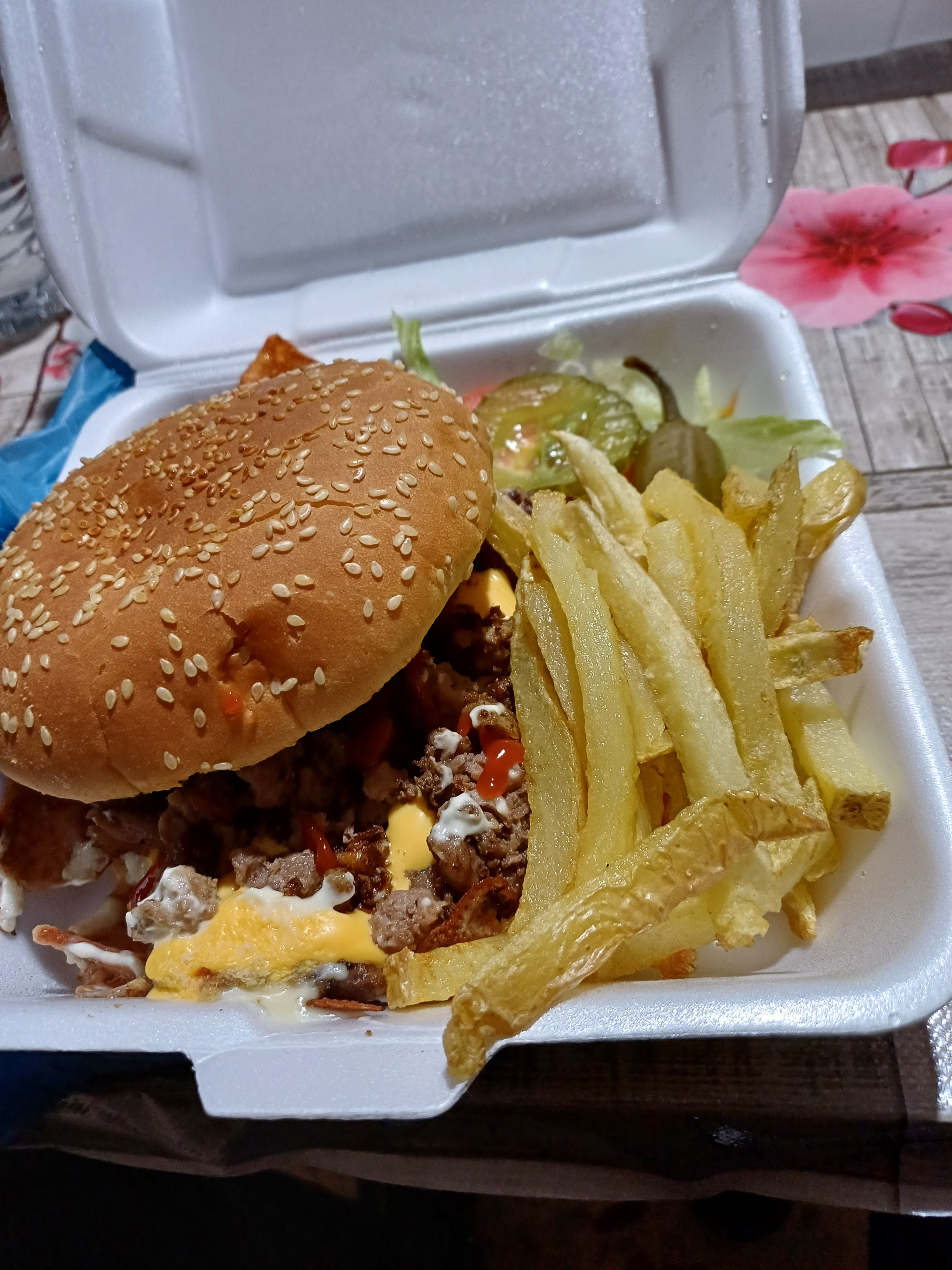 Polyburger's image 2