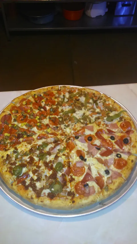 Fulanos Pizzas image 9