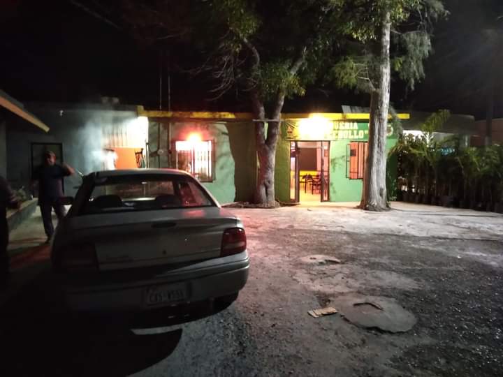 Taquería "El Cebollo" image 6