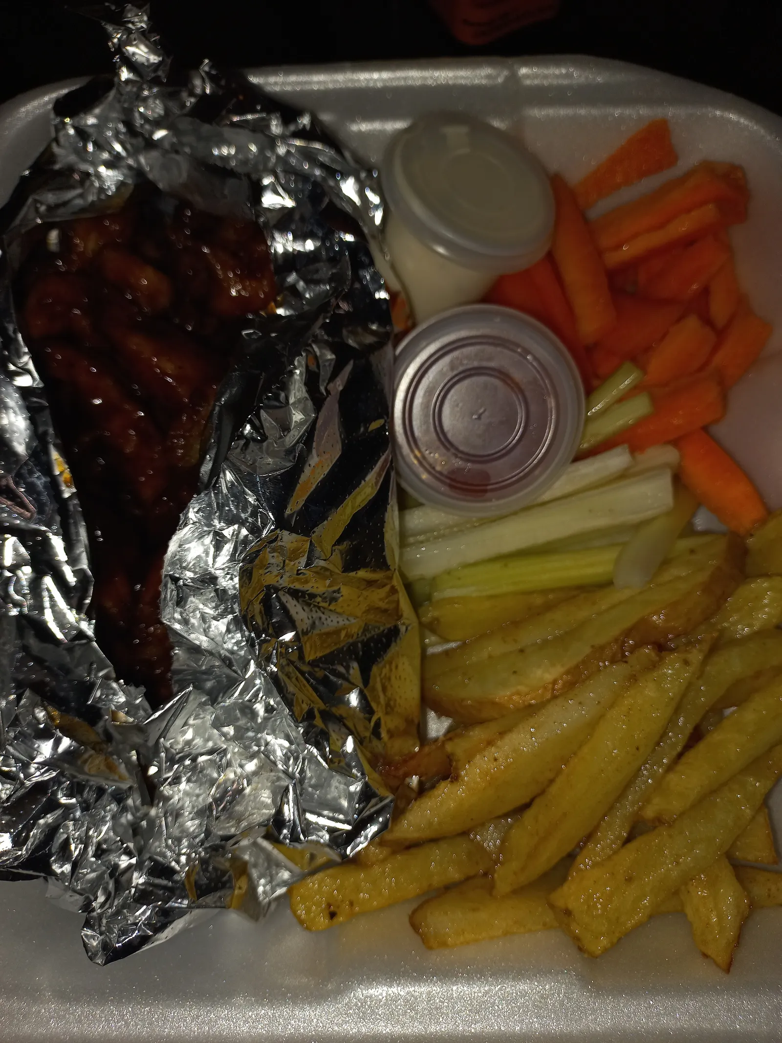 Boneless y hamburguesas "D" image 2