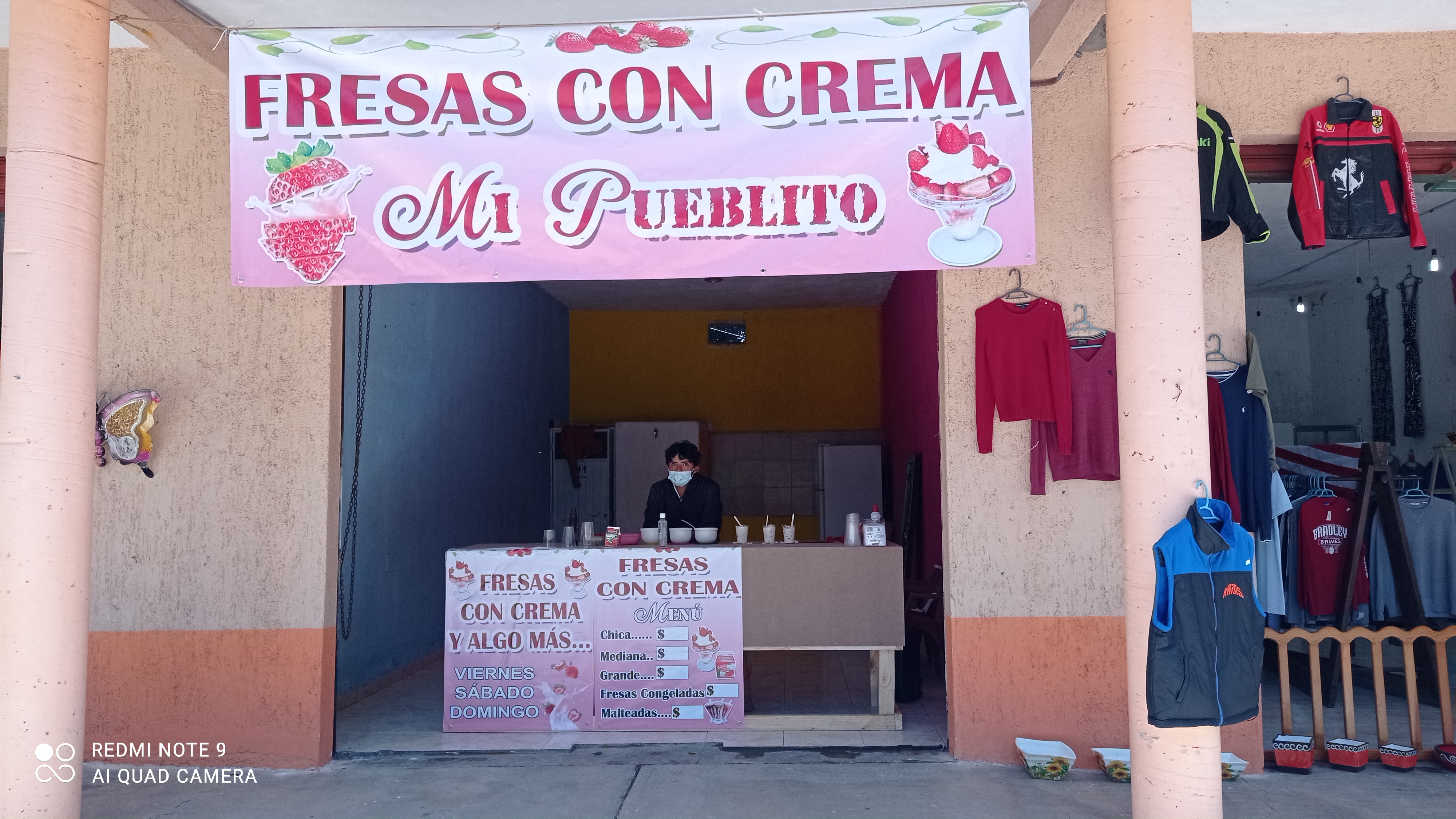 Fresas con Crema Mi Pueblito image 1
