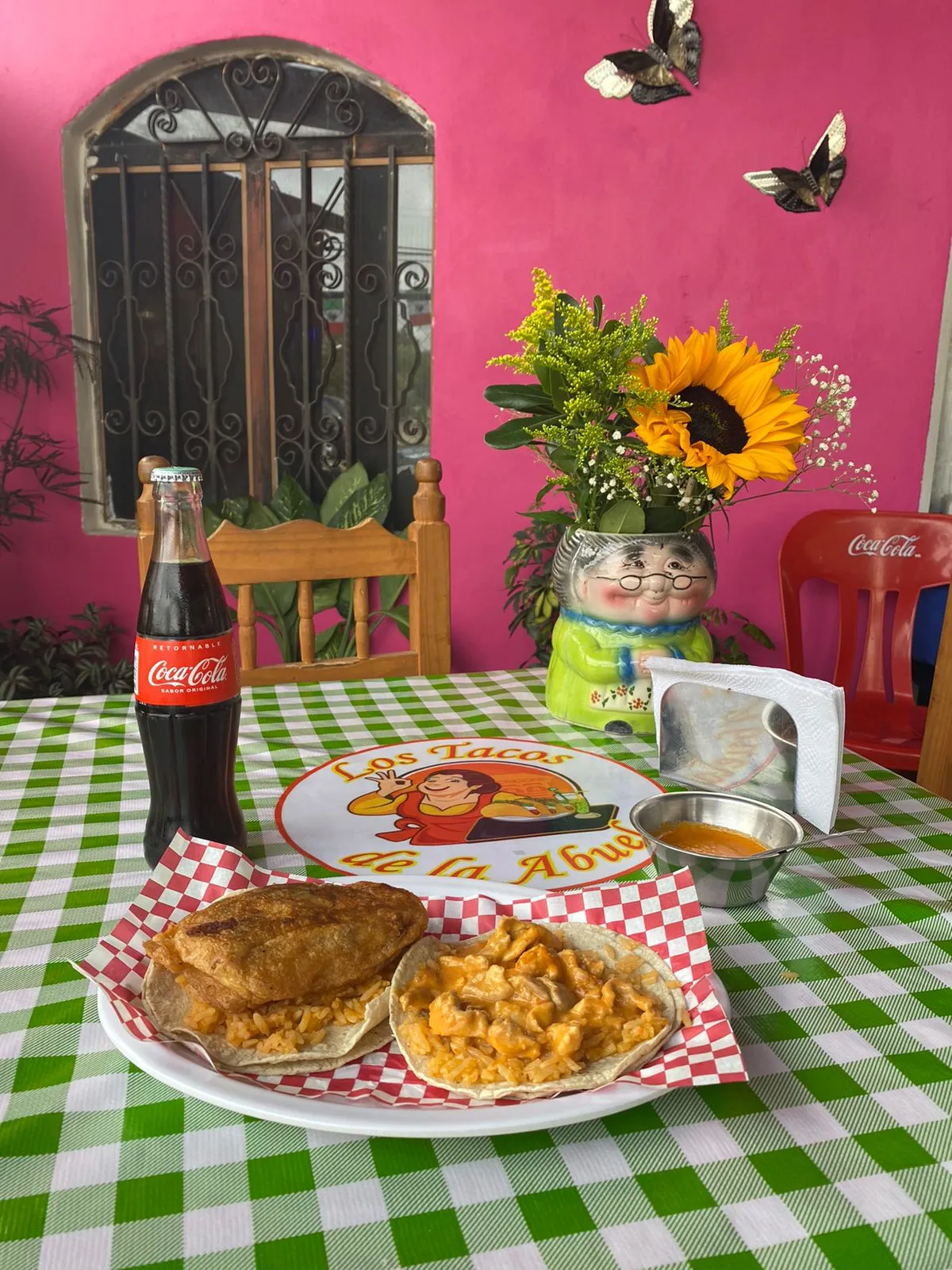 Los Tacos de la Abuela image 3