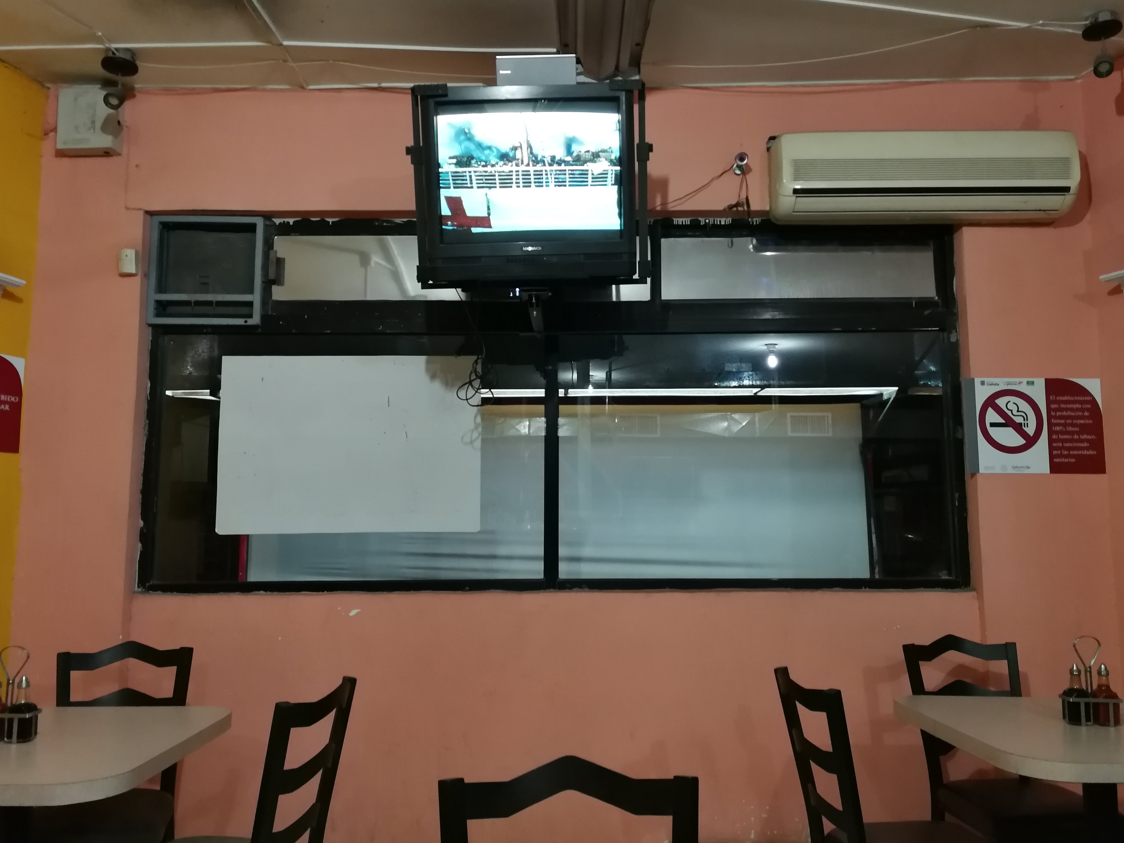 Paesanos Restaurante image 7