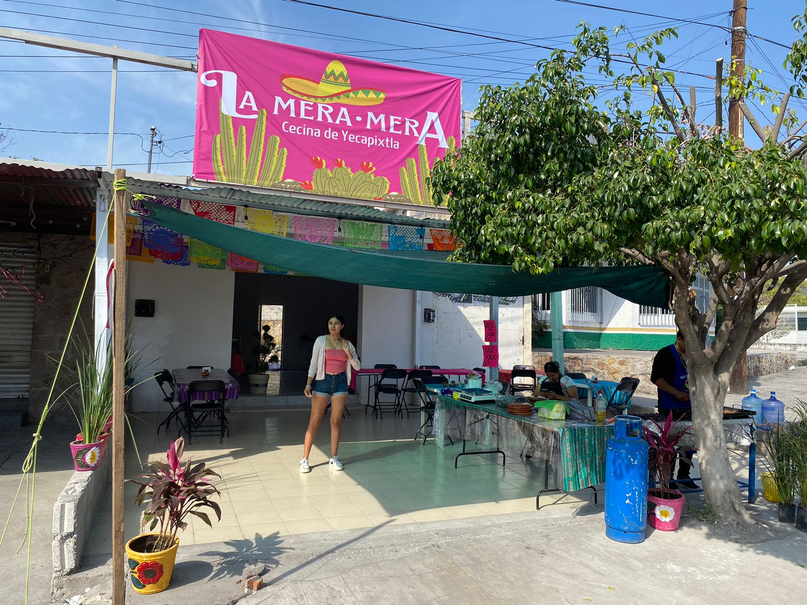 La Mera•Mera image 1