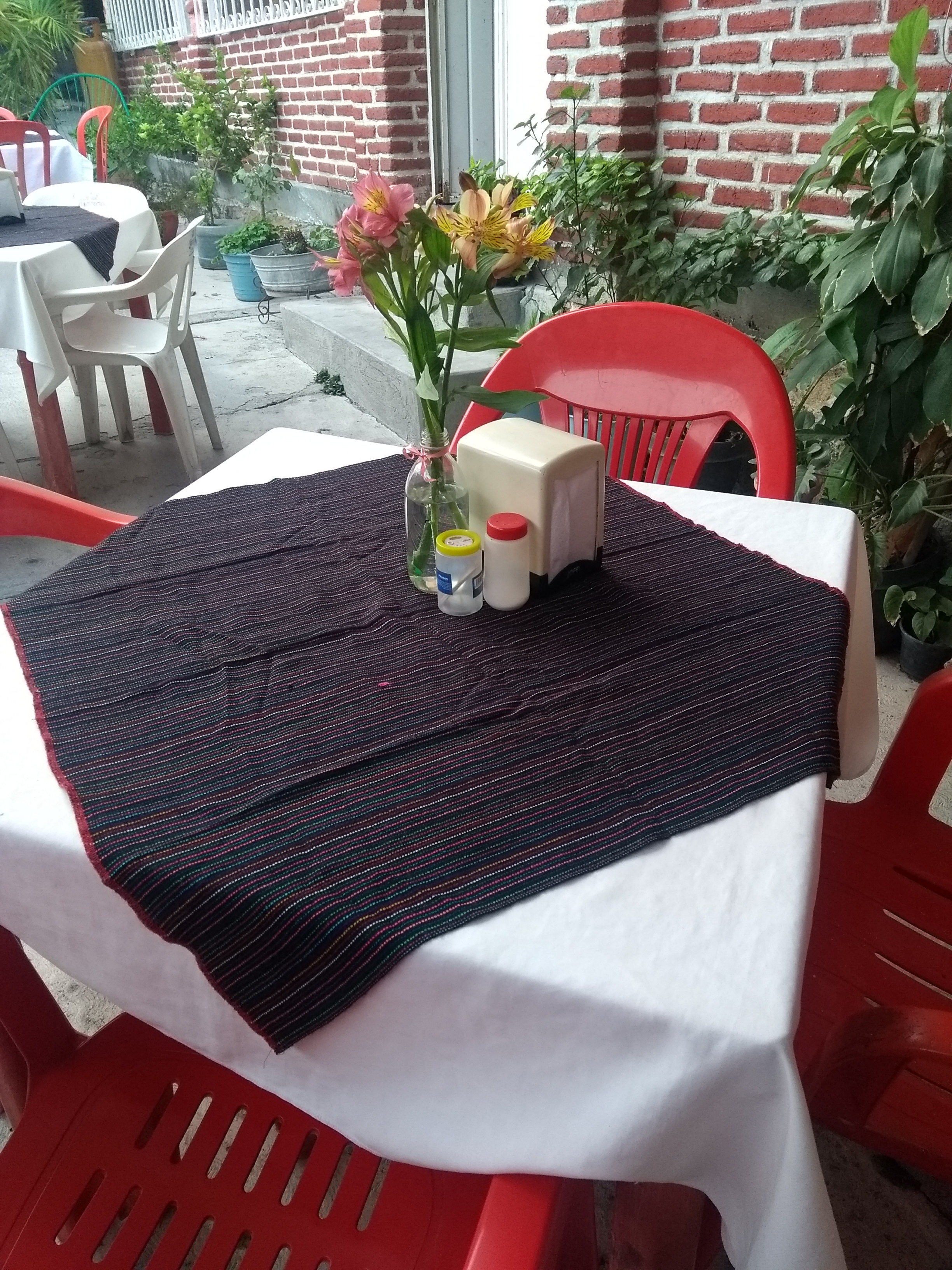 AK Los Tacos image 3