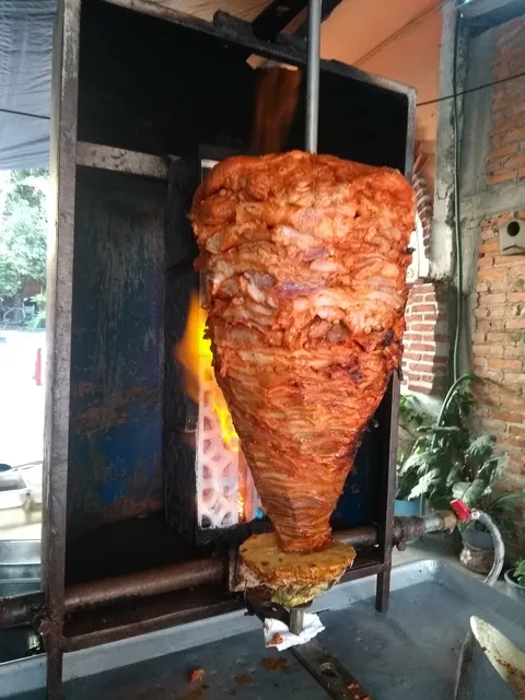 AK Los Tacos image 4