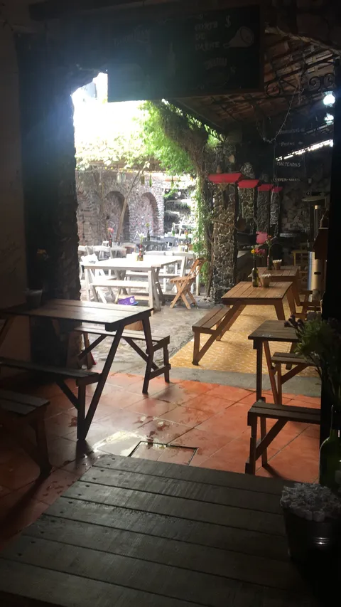 Restaurante SANTA ALGO DIFERENTE image 1
