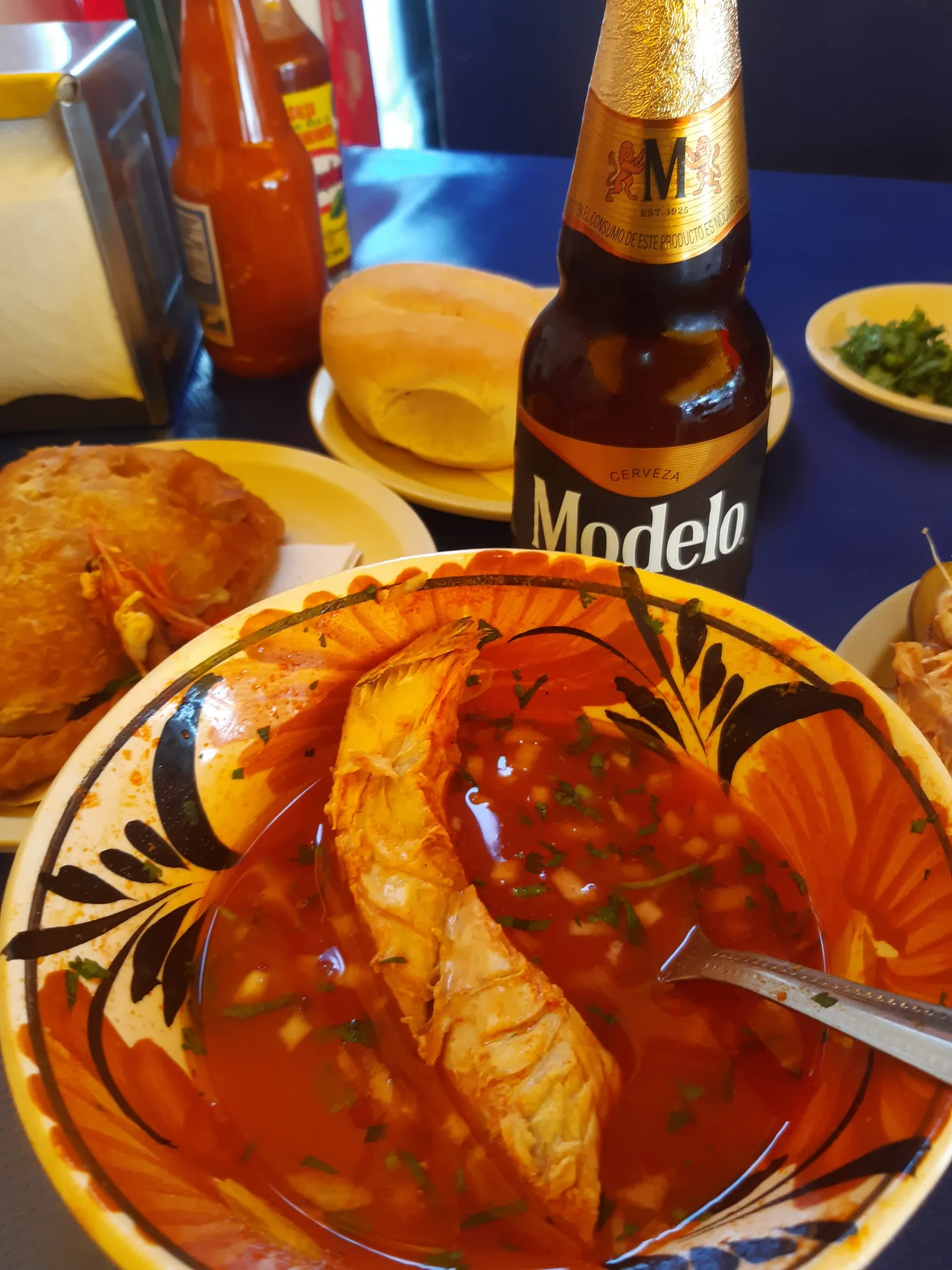 Mariscos La "Y" Griega image 4