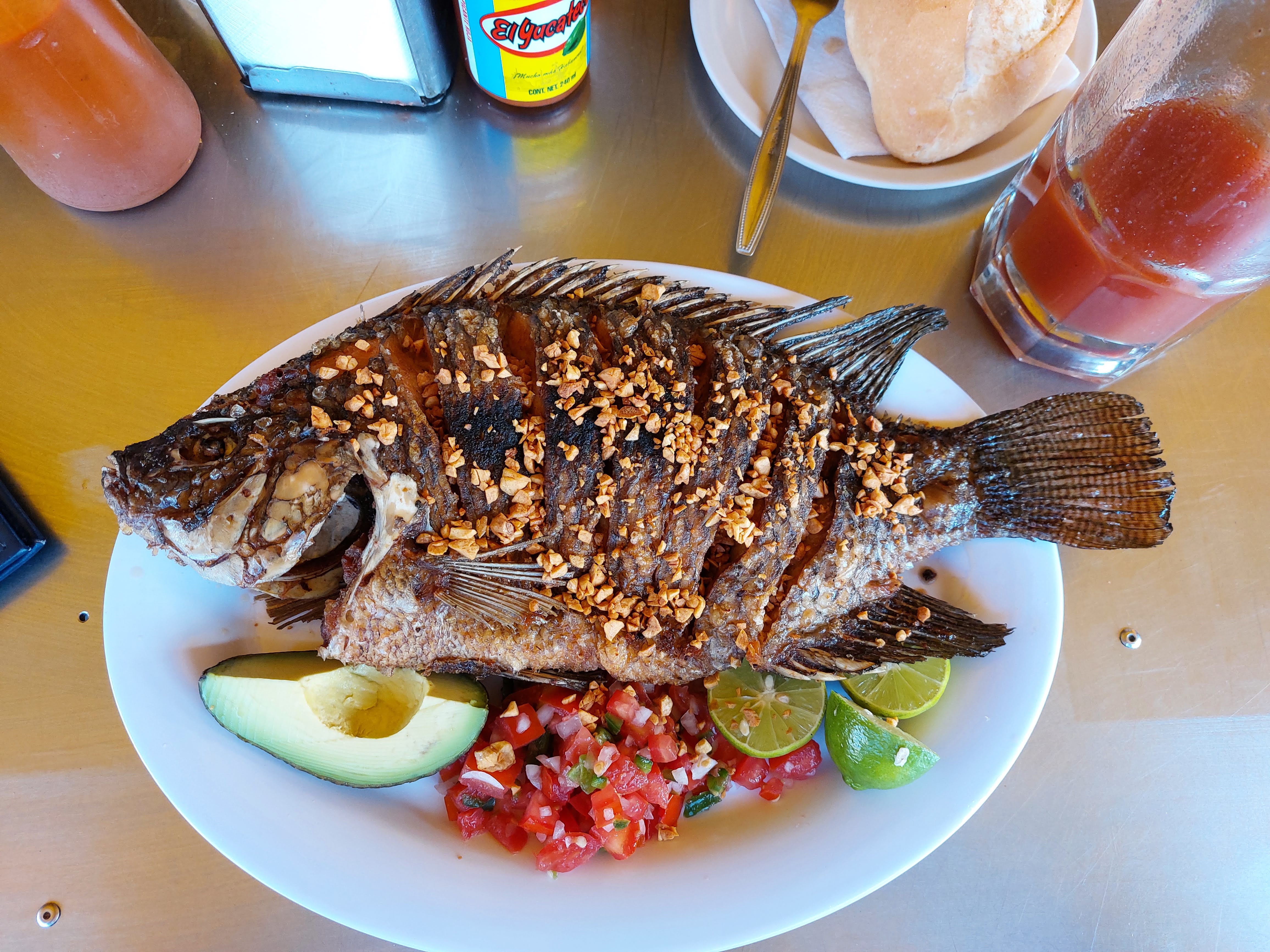 Mariscos La "Y" Griega image 5