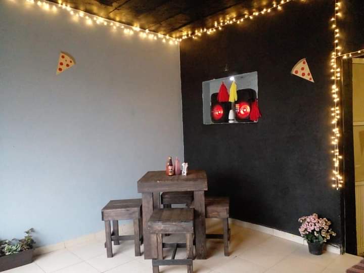 Pecas Pizzas image 8