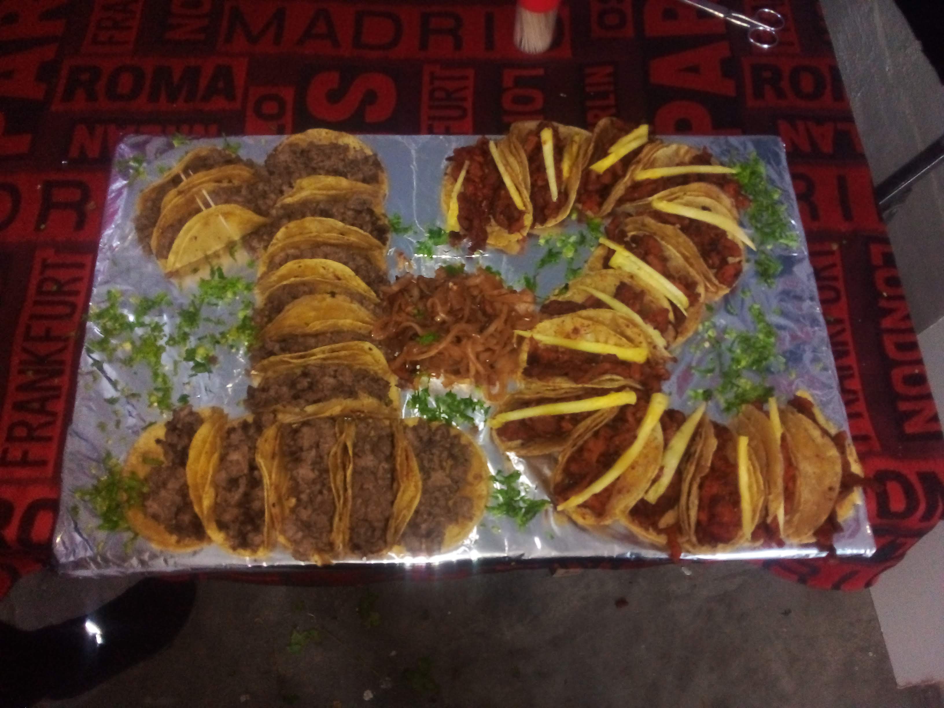 TAQUERÍA "RODRÍGUEZ" image 7