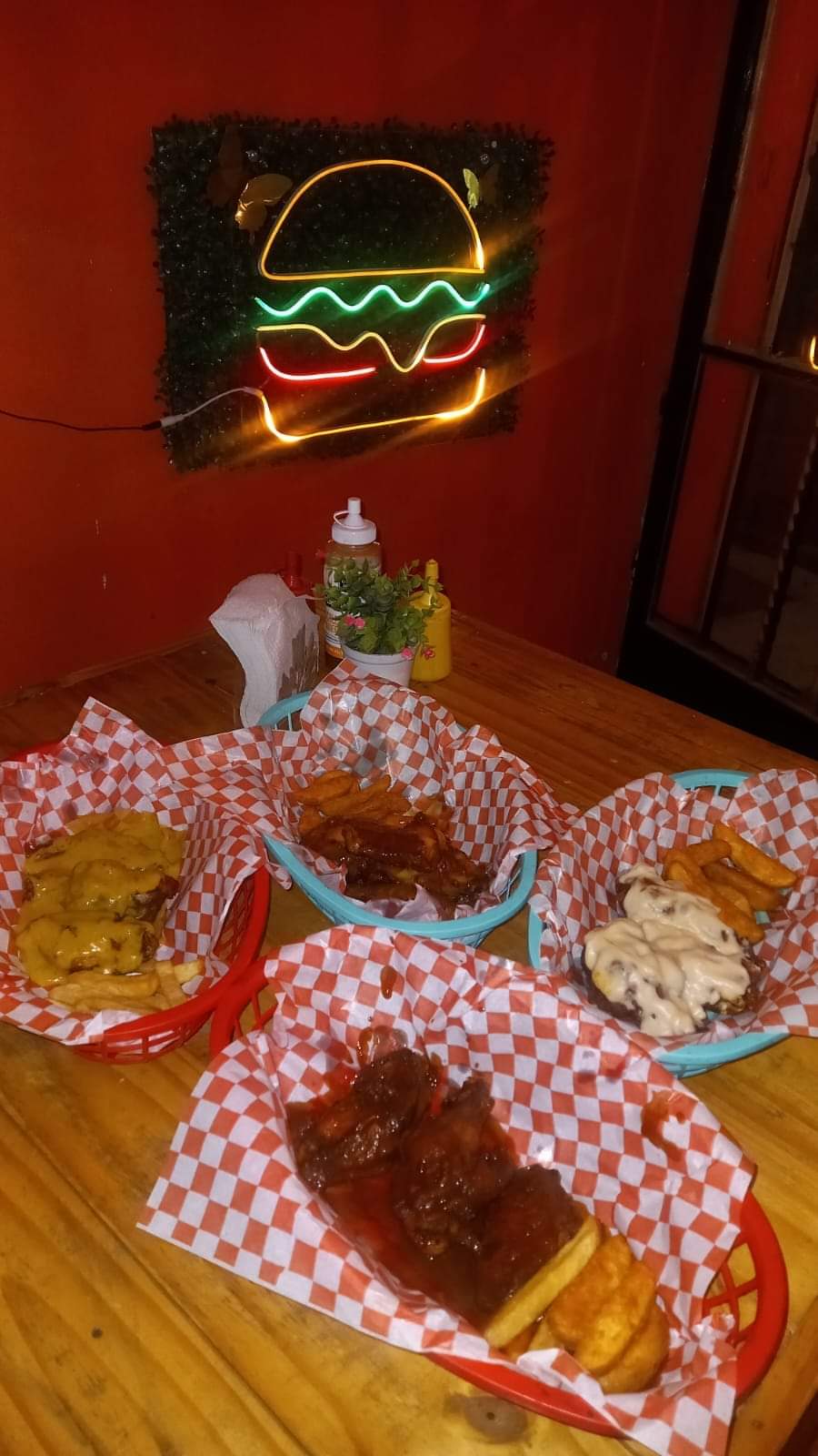 Hamburguesas Yumii Yumi image 6