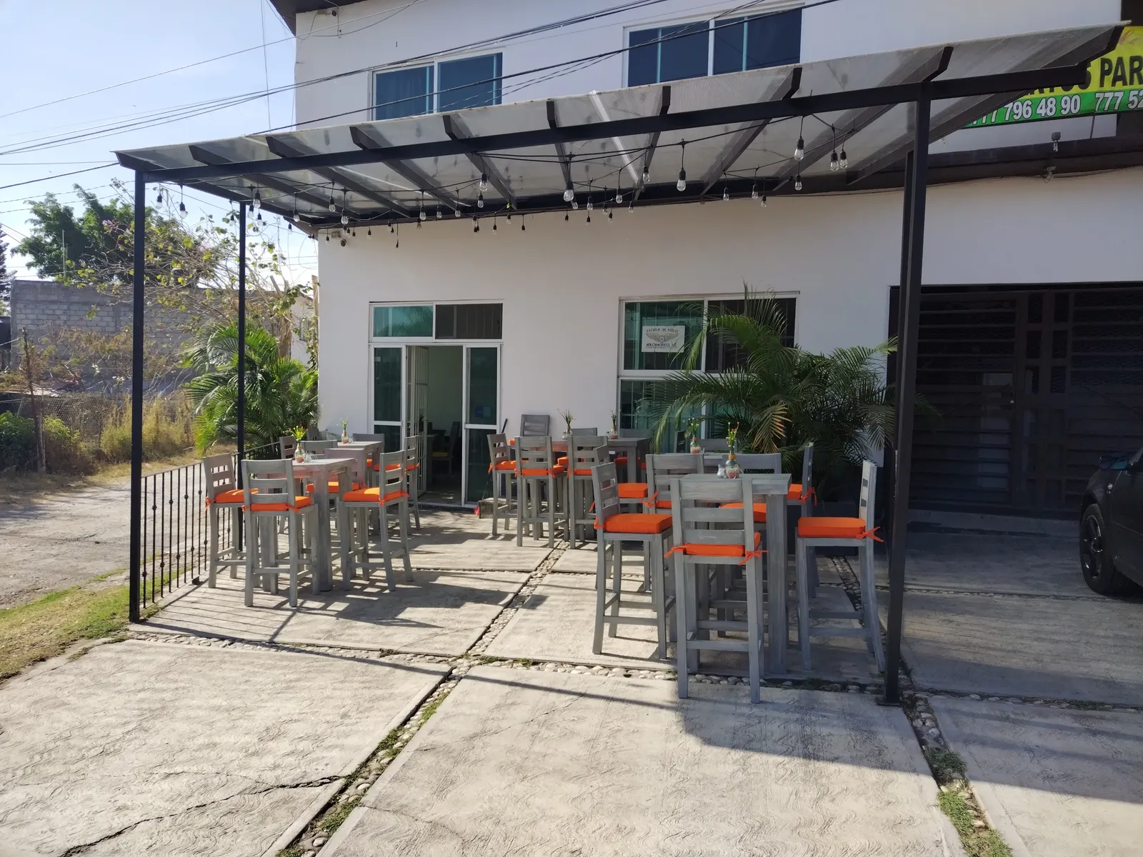 El Hangar Del Cheff image 5