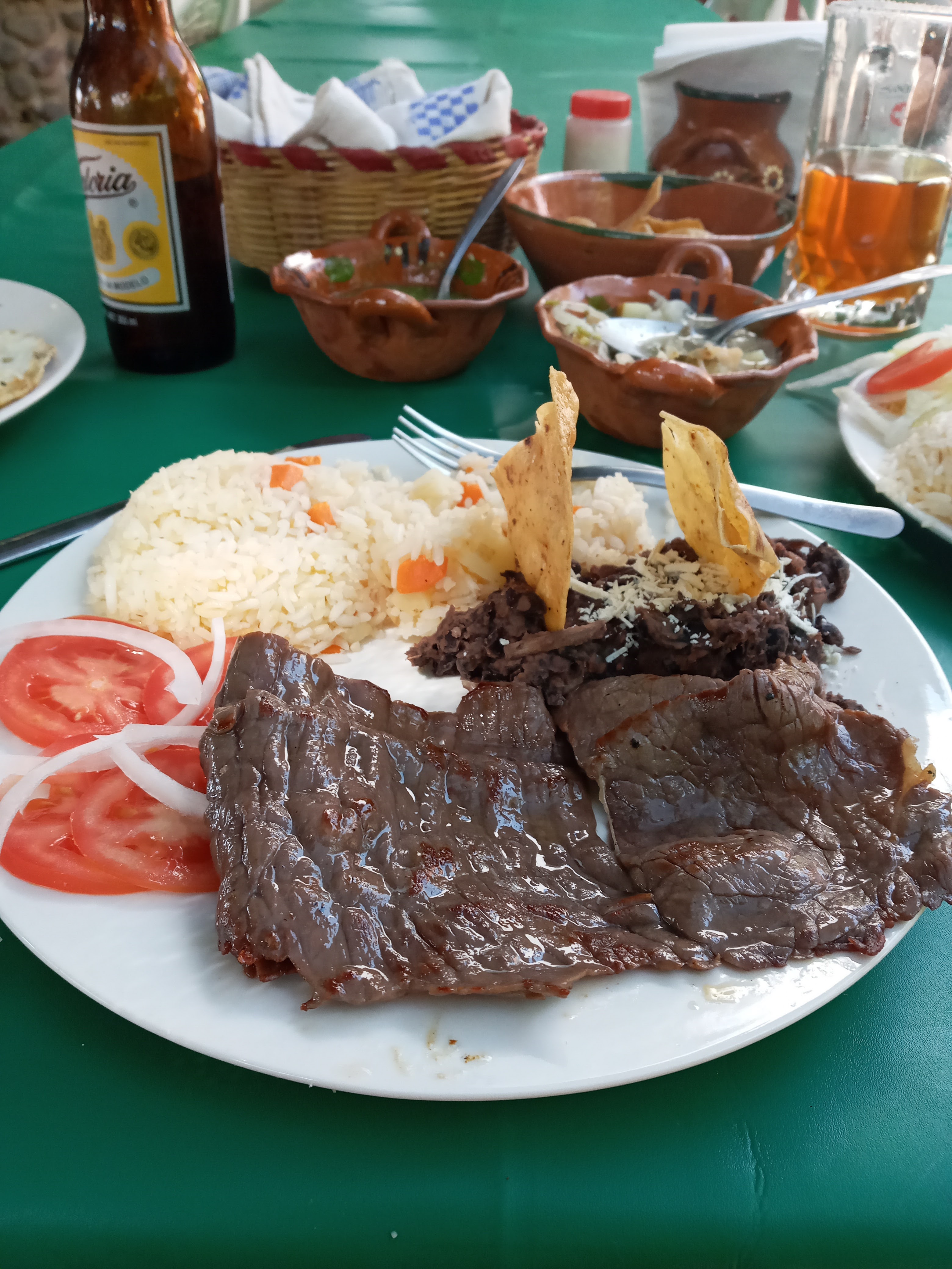 El Oasis De Barbas image 3