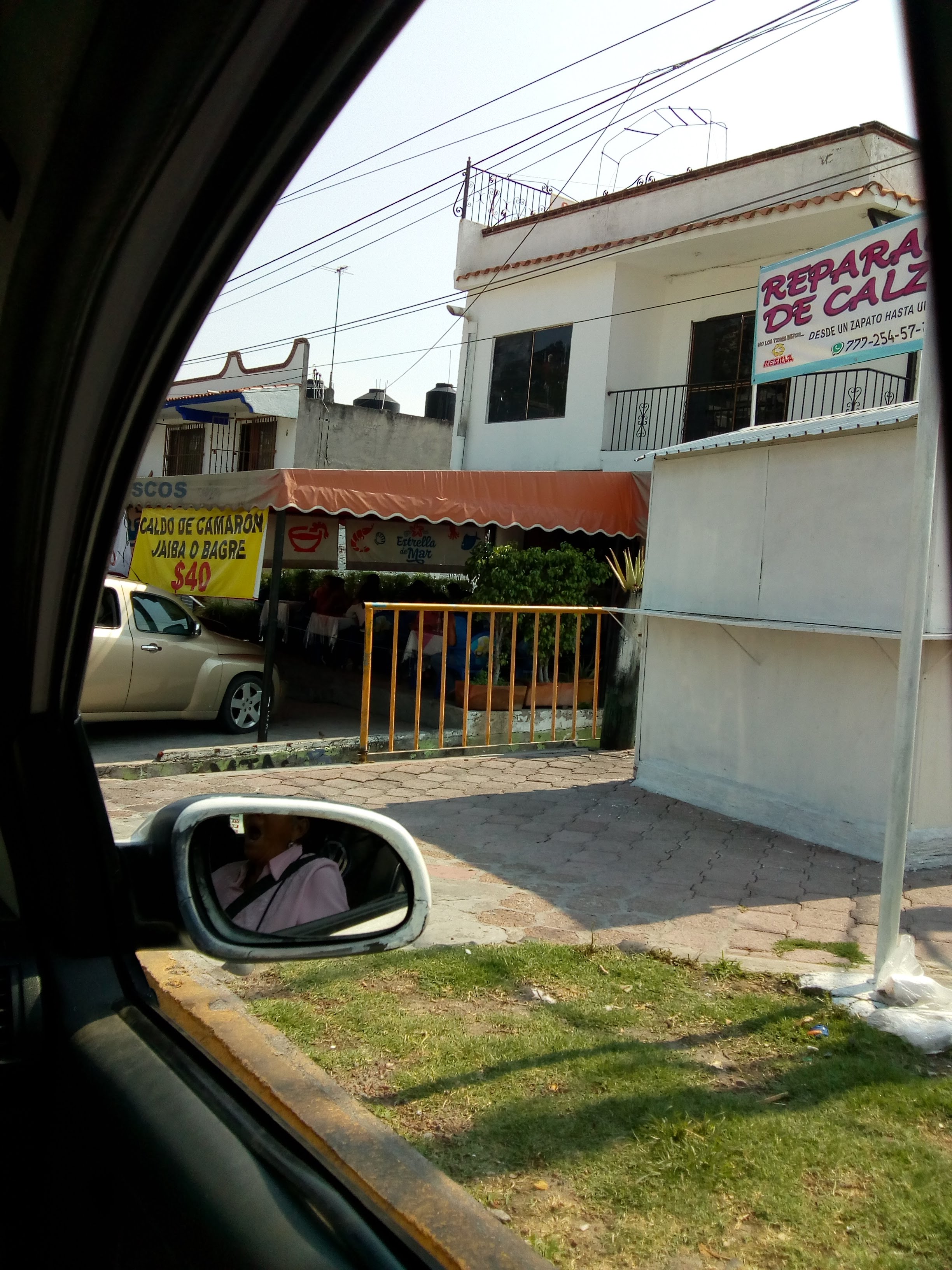 Mariscos "Estrella de Mar" image 5