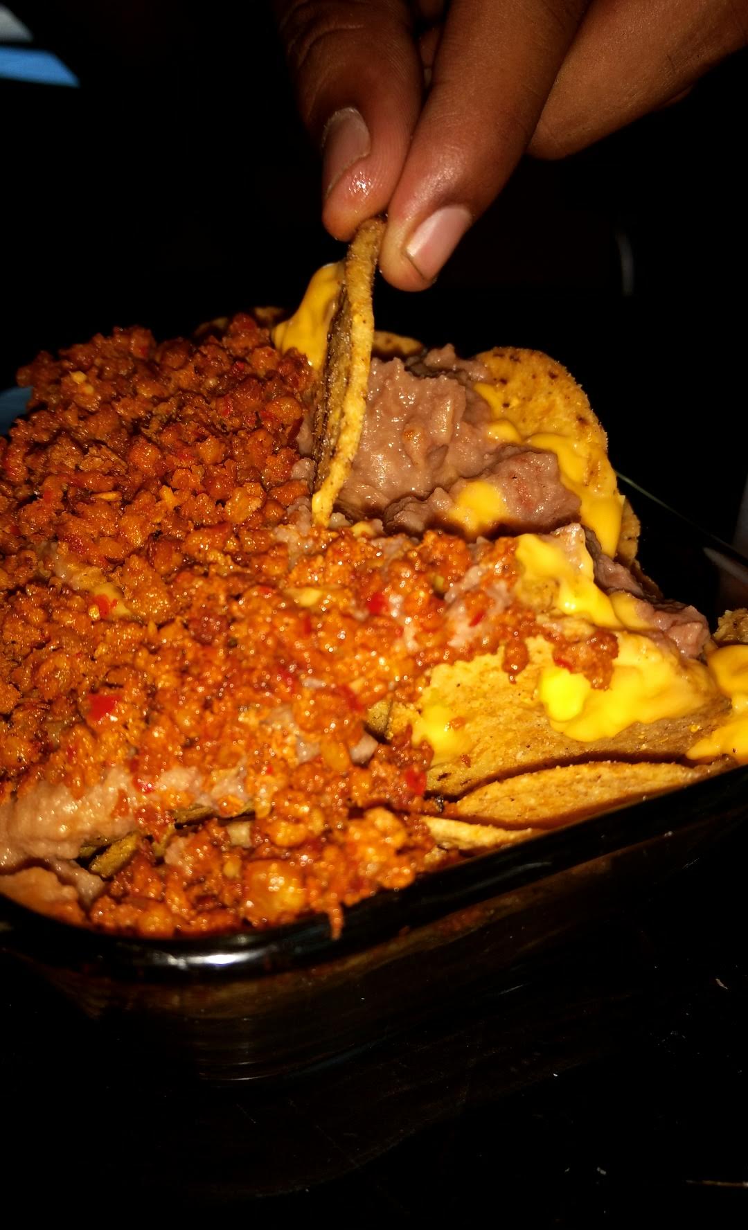 Chiquis Pizza image 8