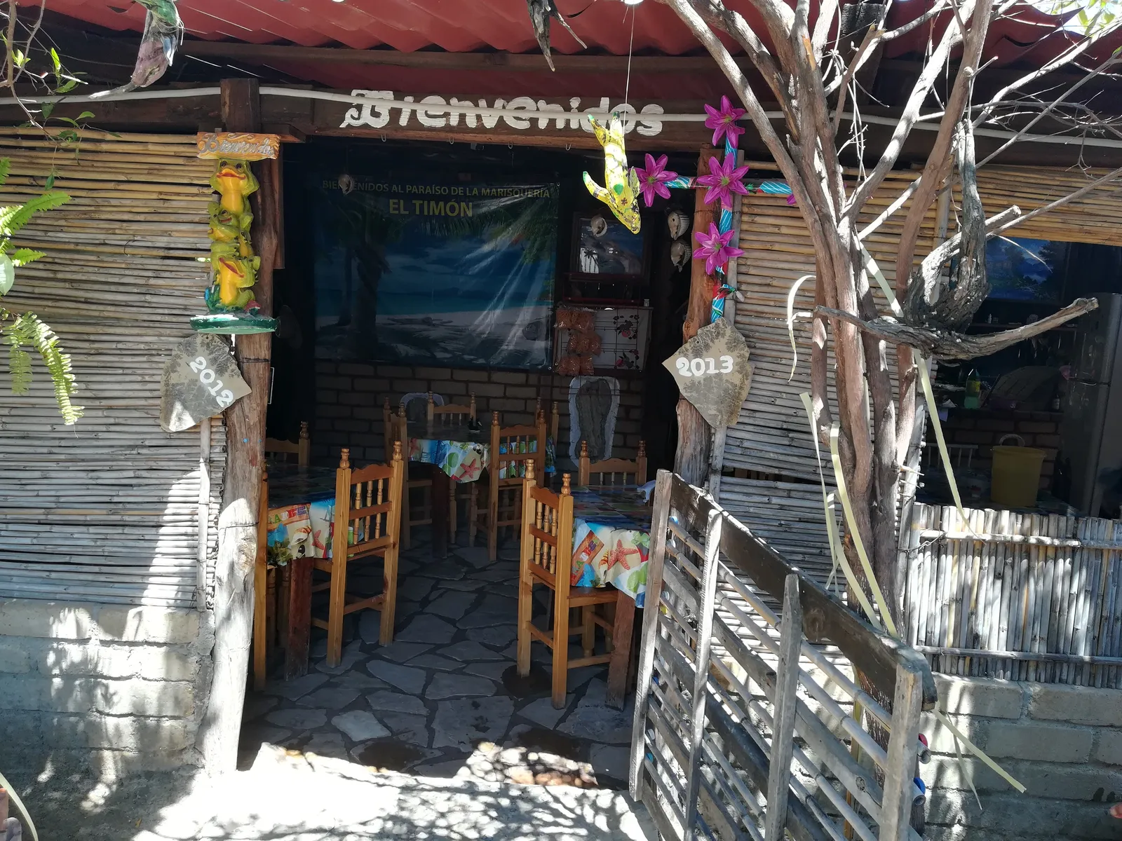 Marisqueria "El timon" image 1