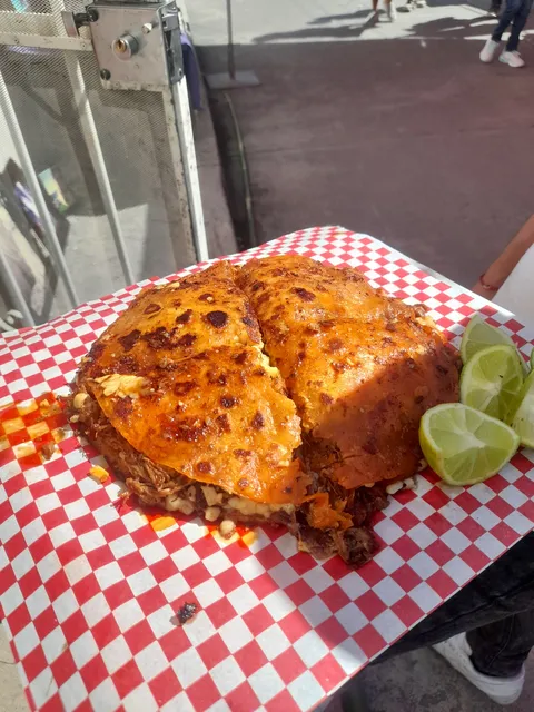 El pork belic image 1