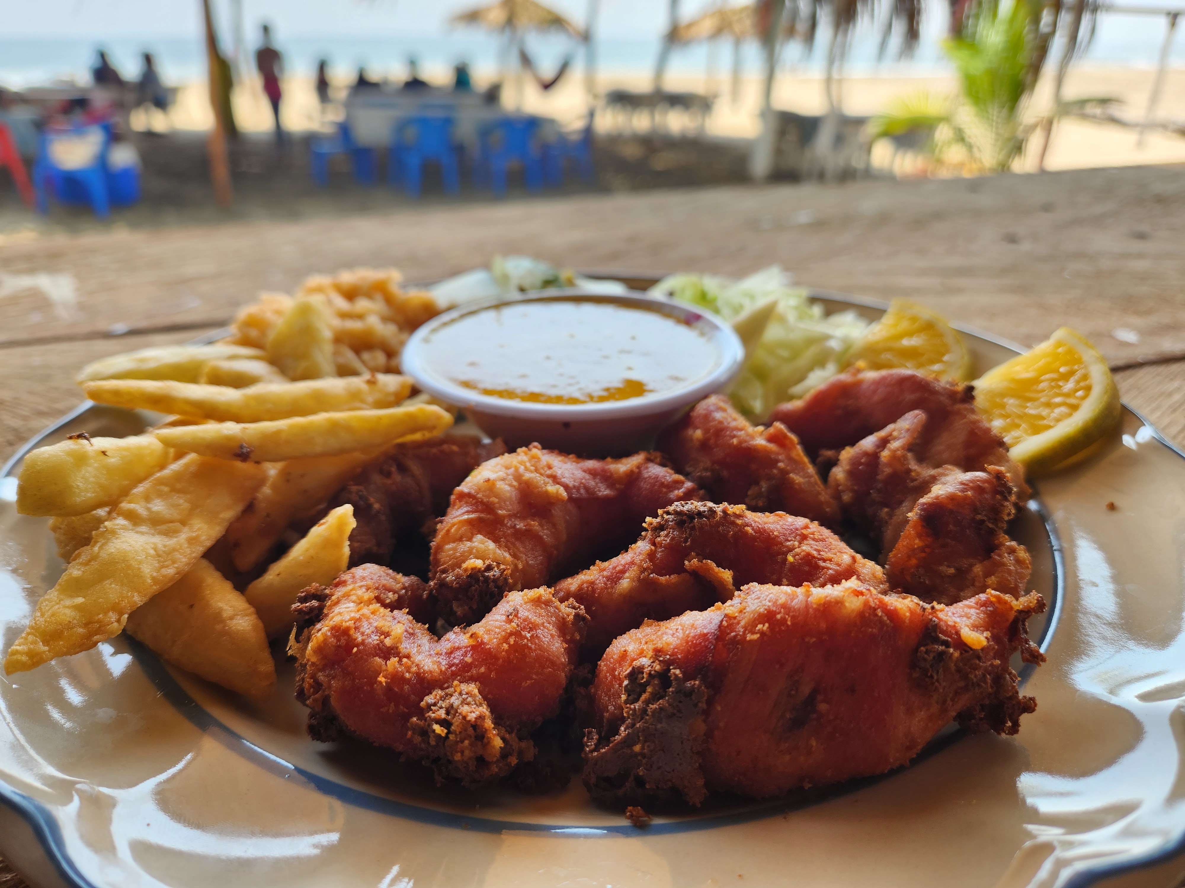 Mariscos Vale image 5