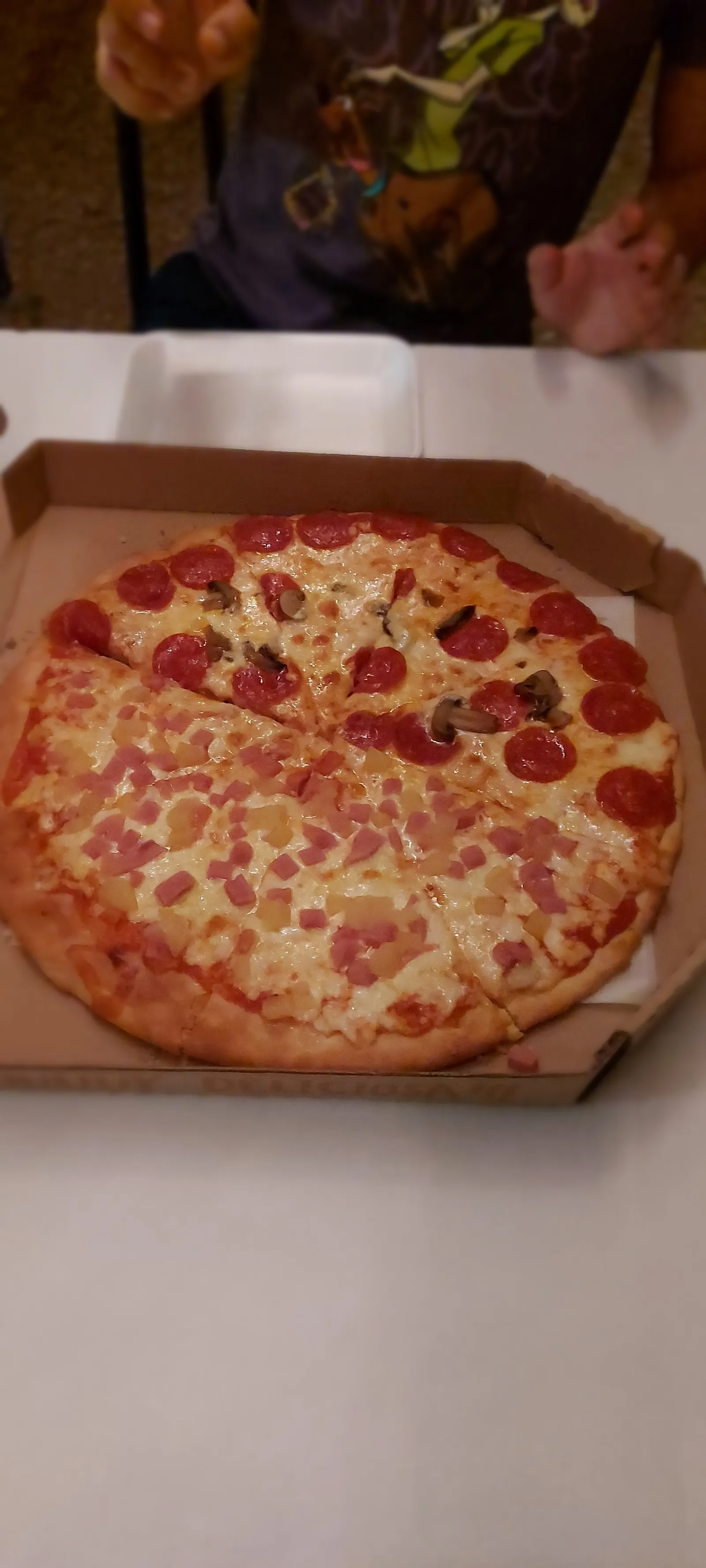 Pizzeria image 2