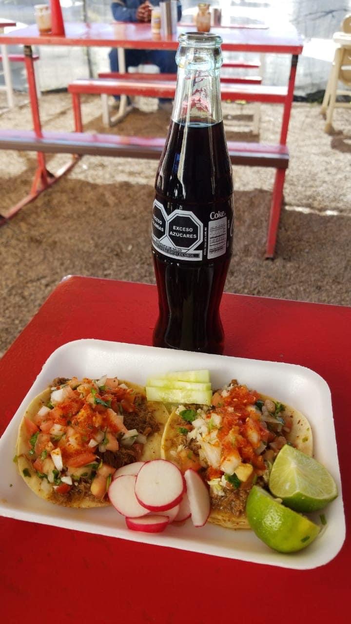 TAQUERIA LOS COMPADRES ALTAR SON image 2