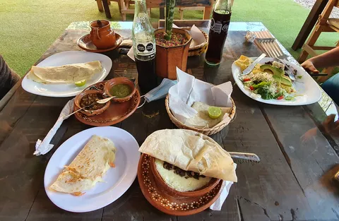La Finca image 3