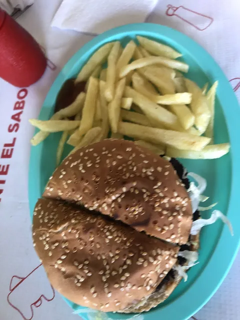 Hamburgueseria & Alitas image 2