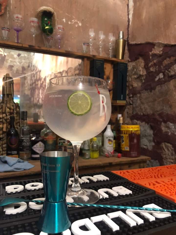 LA MARUKA BOTANERO - BAR image 8